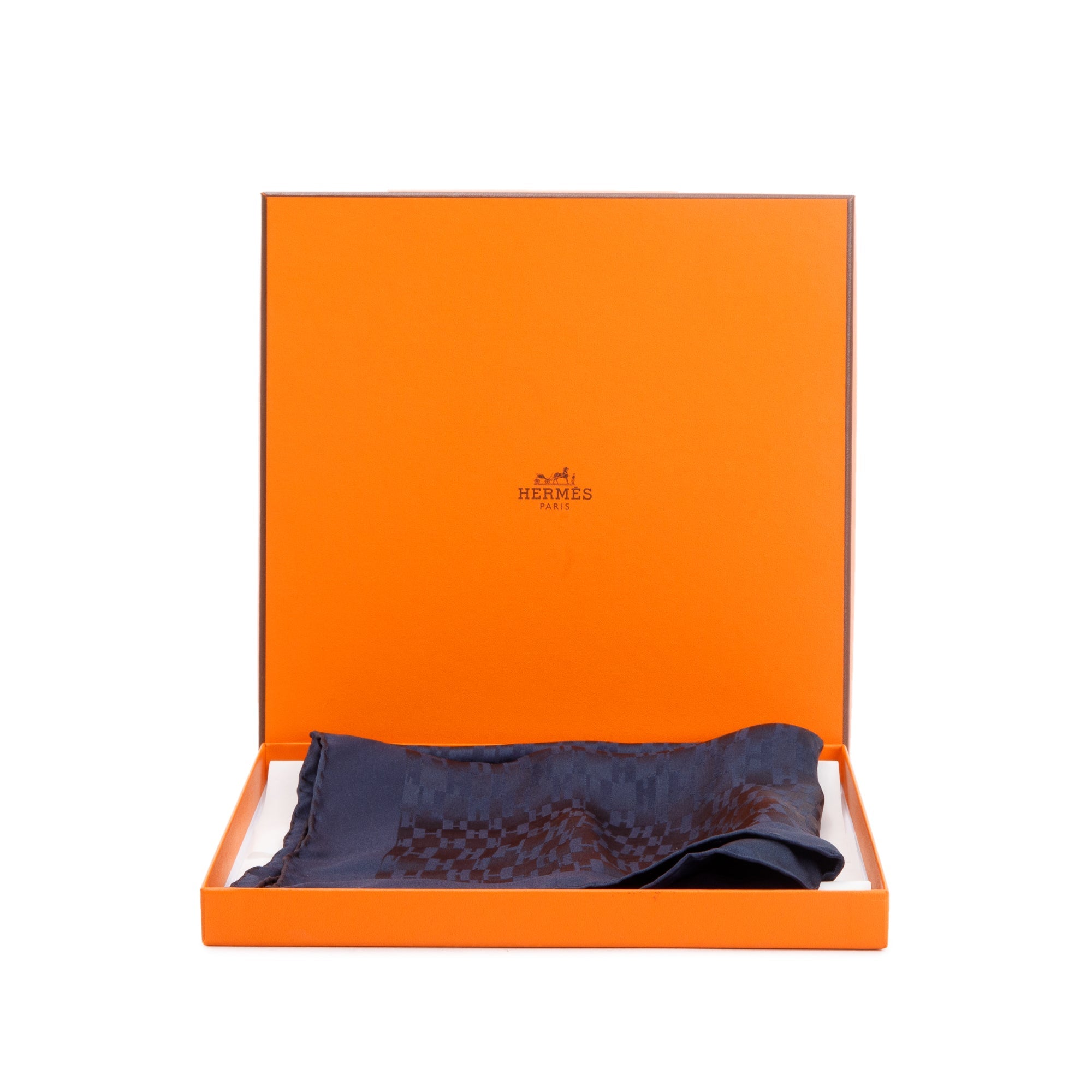 Hermes Navy 'Faconnee Grand H' Pocket Square Silk Scarf 45 w/ Box