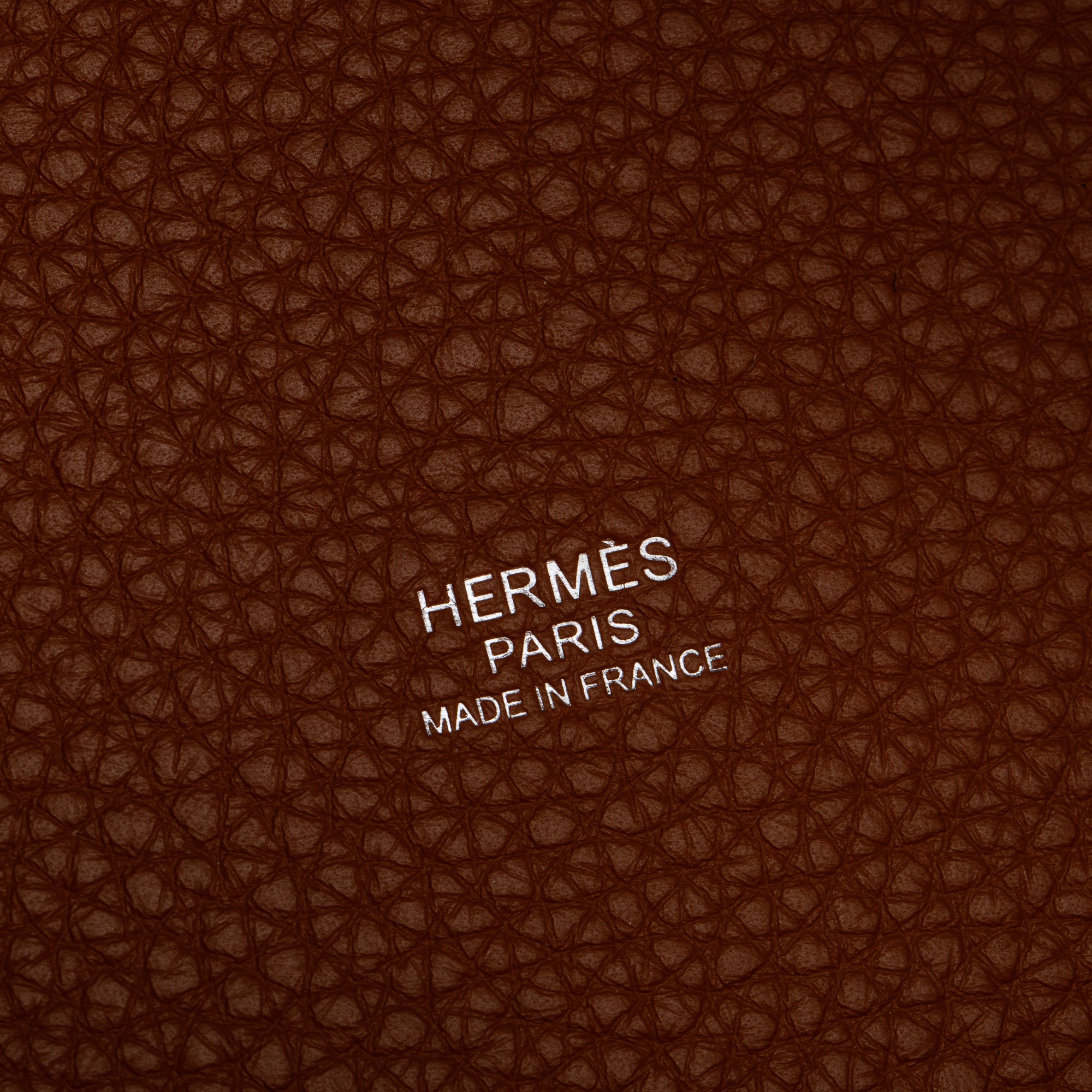 Hermes Rouge Coeur/Gold Bicolor Taurillon Clemence Picotin 22 w/ Box