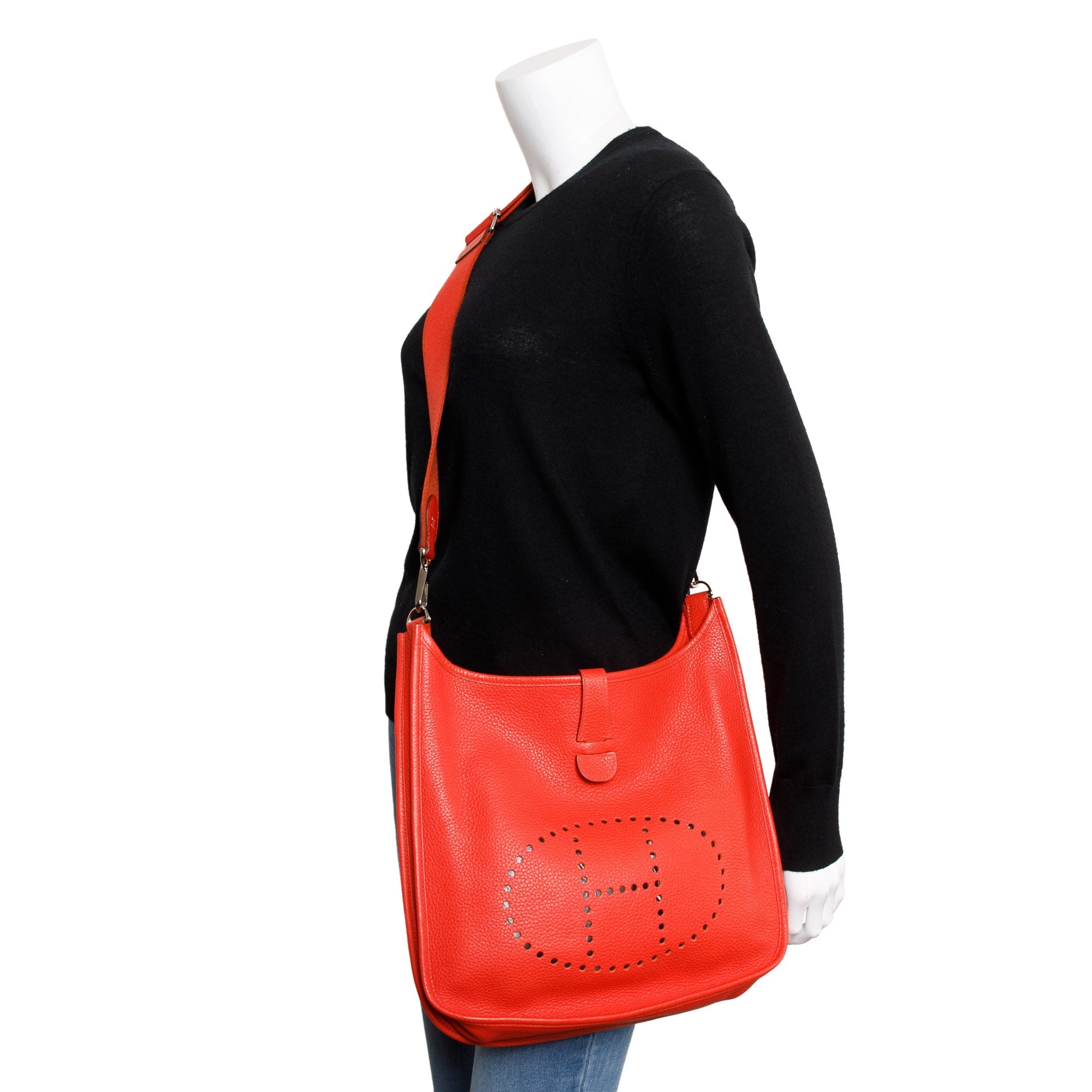 Hermes Rouge Taurillon Clemence Evelyne III 33