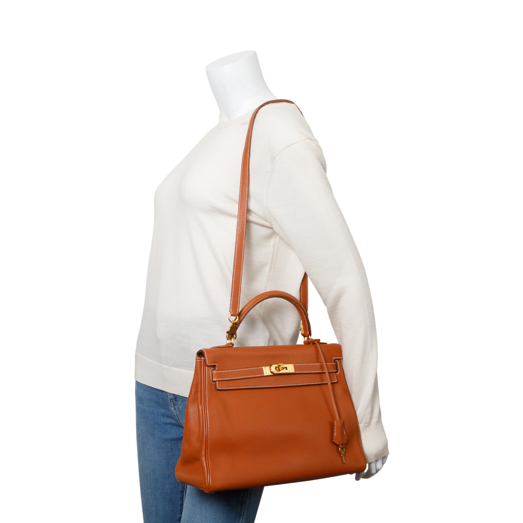 Hermes Vintage Gold Taurillon Clemence Kelly Retourne 32 w/ Strap