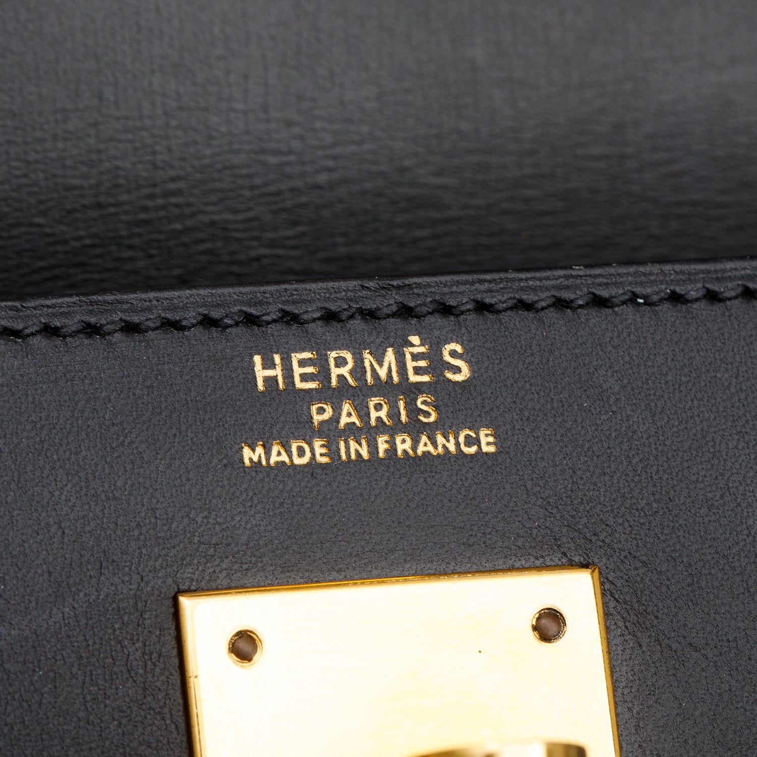 Hermes Vintage Noir Box Kelly Sellier 32 w/ Strap