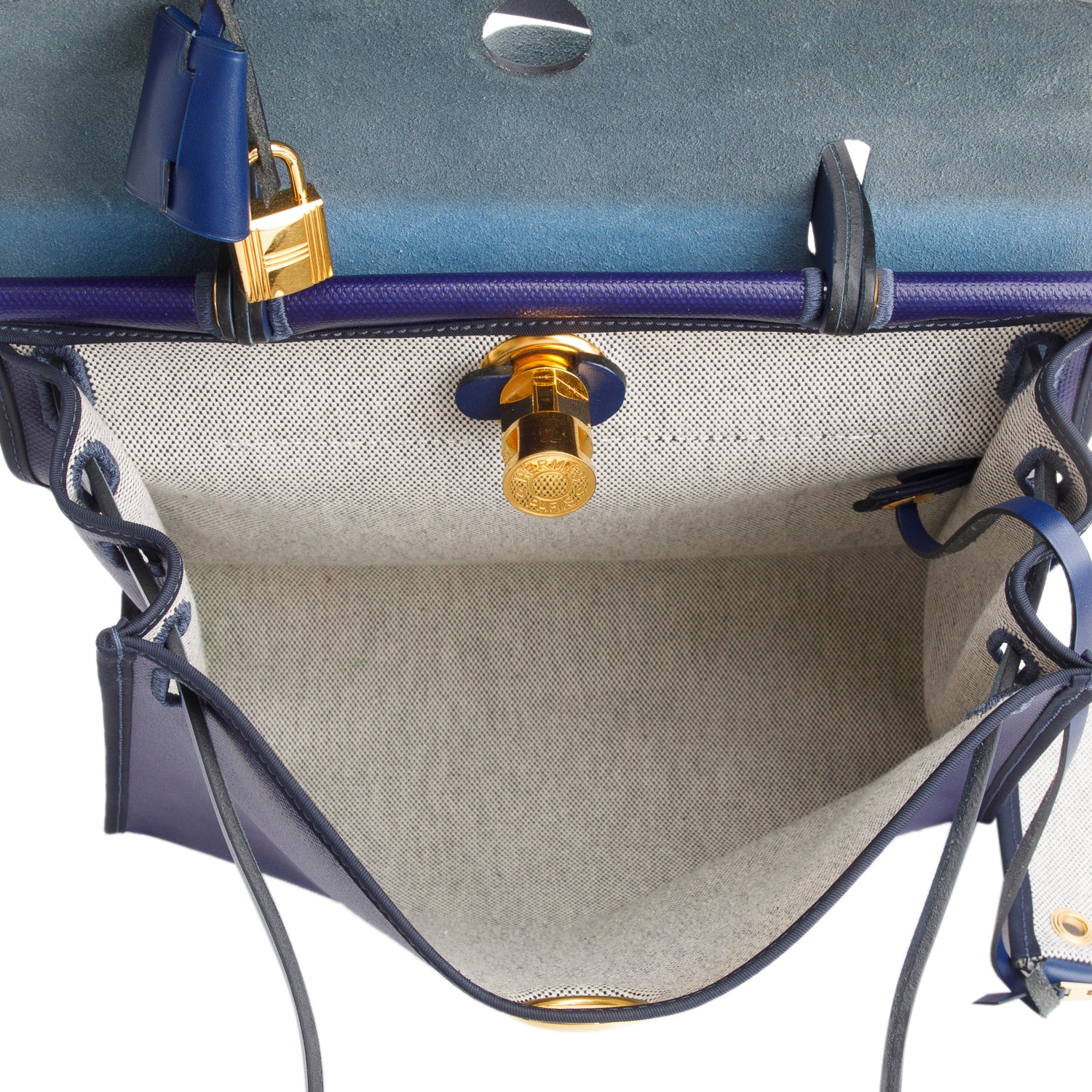 Hermes 2021 Bleu Saphir Toile H Bleu Encre Vache Hunter Berline Herbag Zip 31 PM w/ Pouch