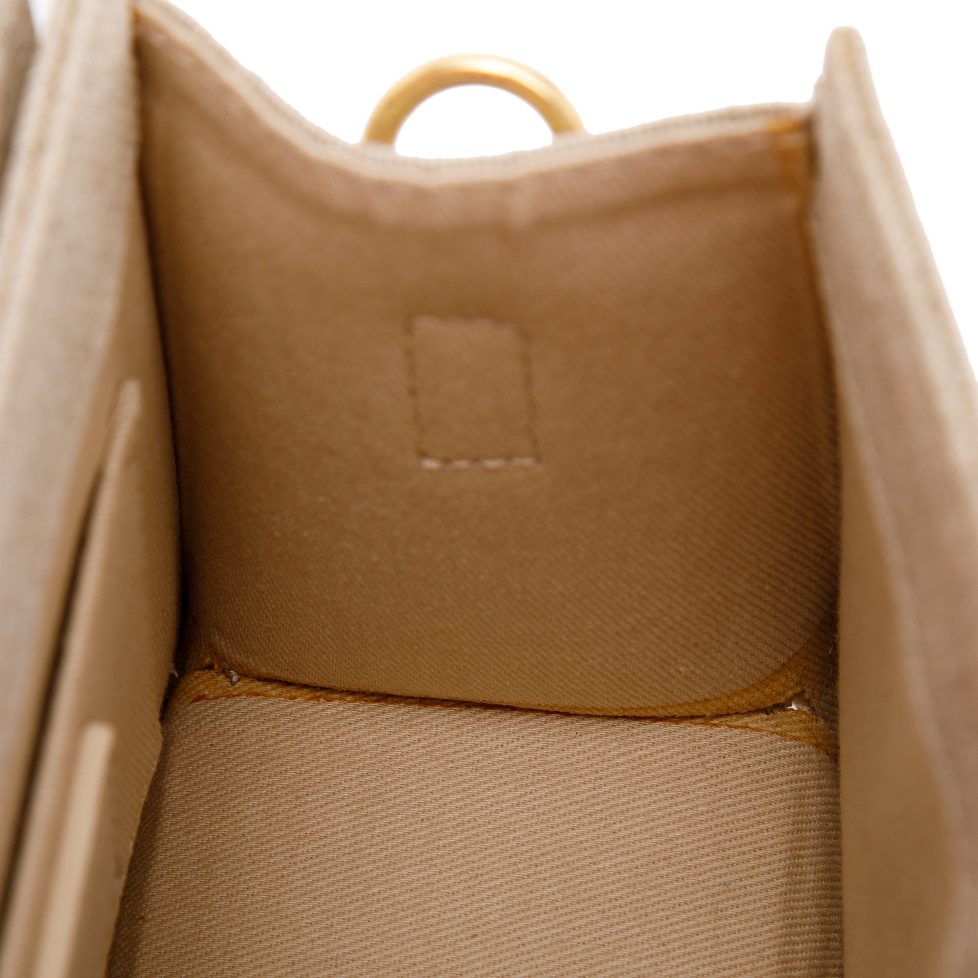 Jacquemus Medium Canvas Le Chiquito Handle Bag