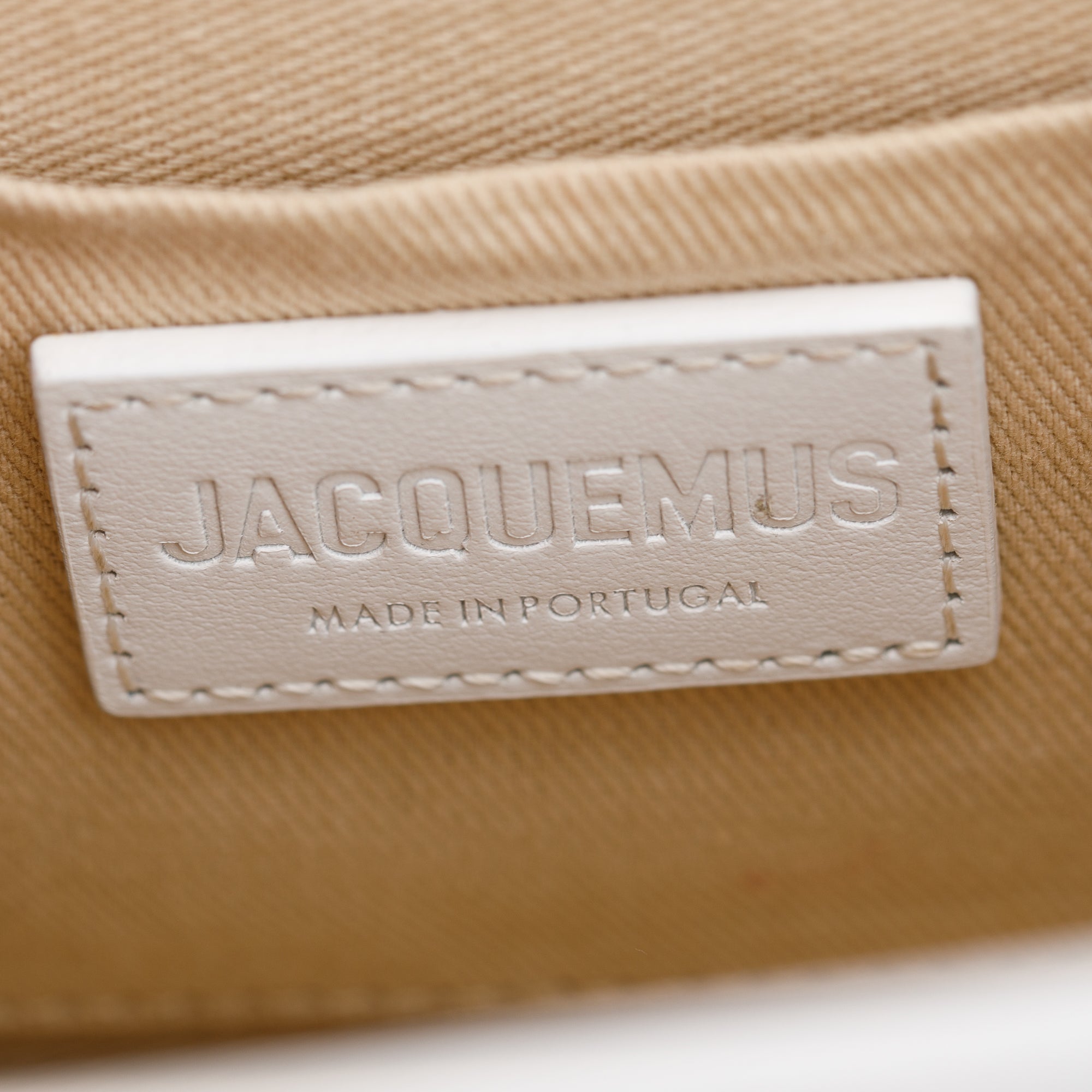 Jacquemus White Leather Le Chiquito Moyen Bag