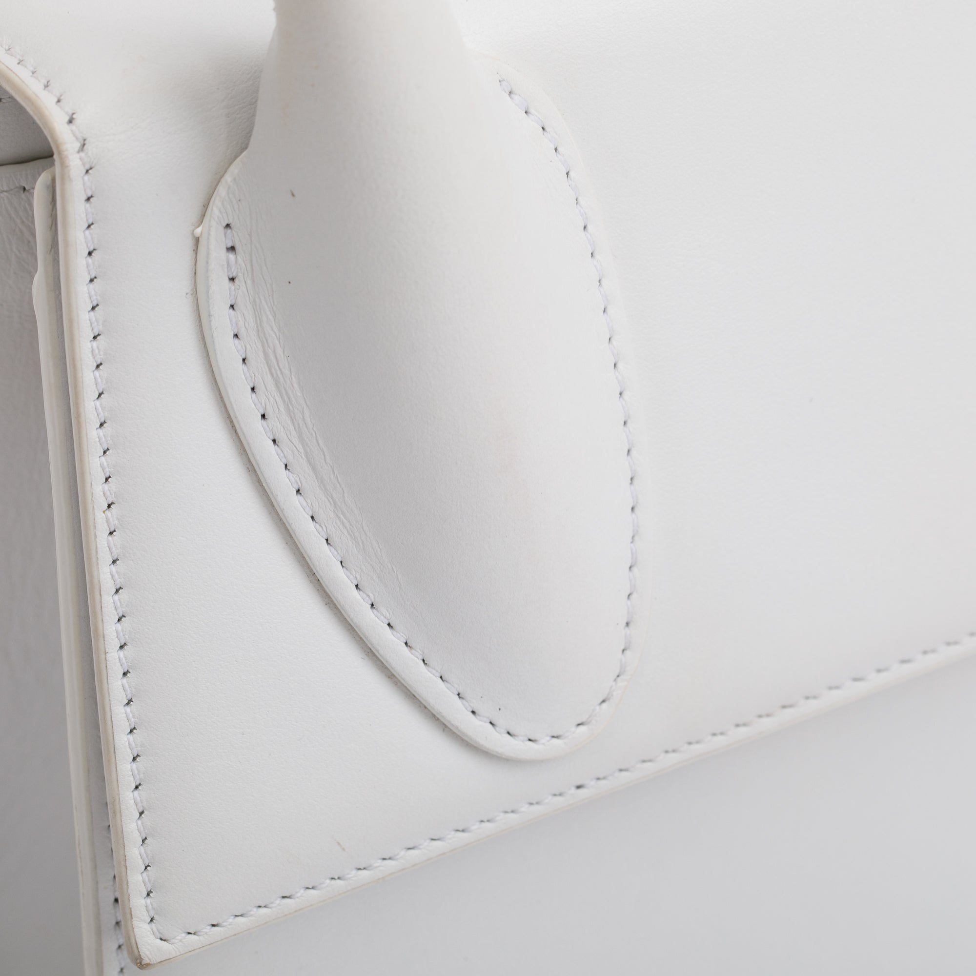 Jacquemus White Leather Le Grand Chiquito Moyen Bag