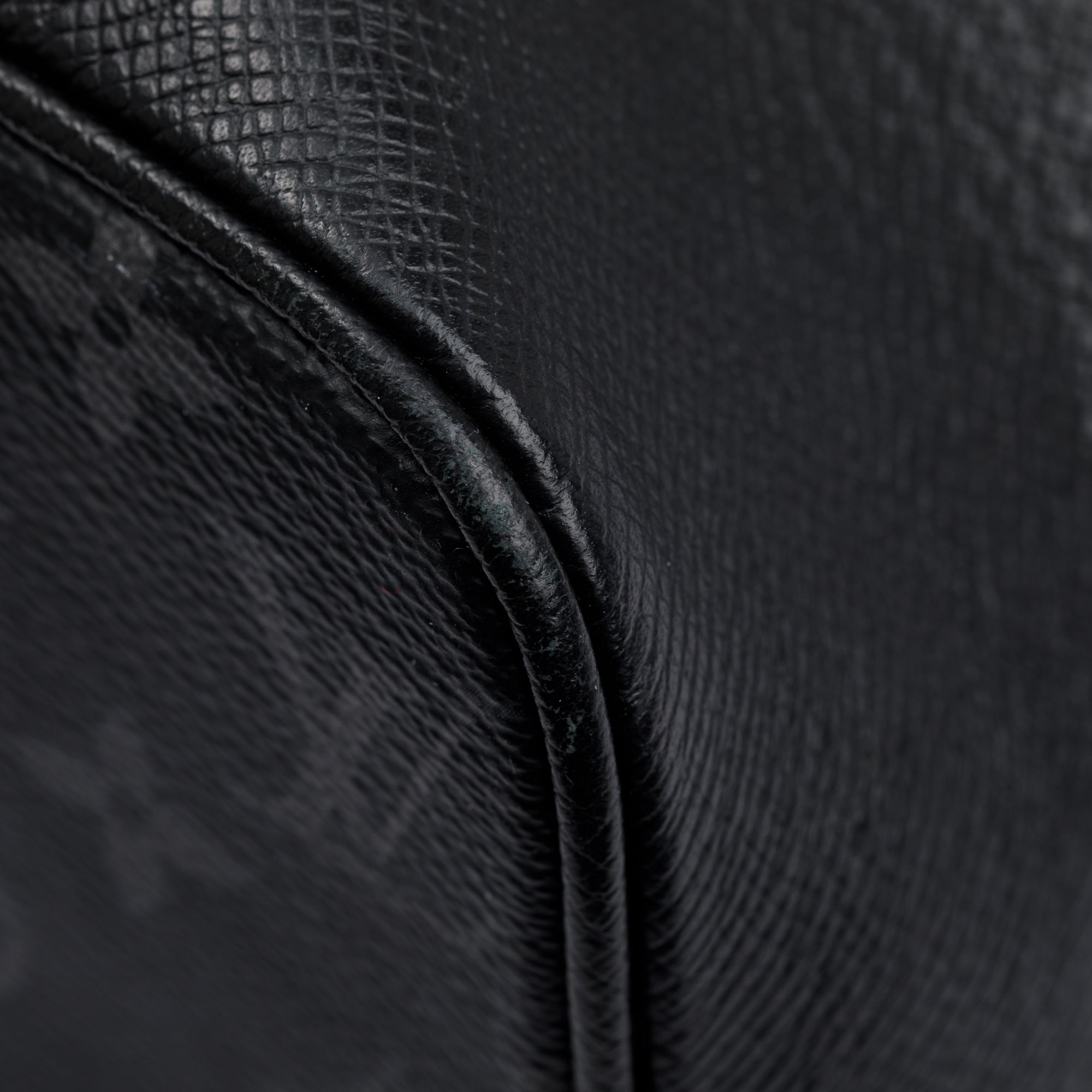 Louis Vuitton 2020 Black Monogram Taigarama City Tote w/ Strap