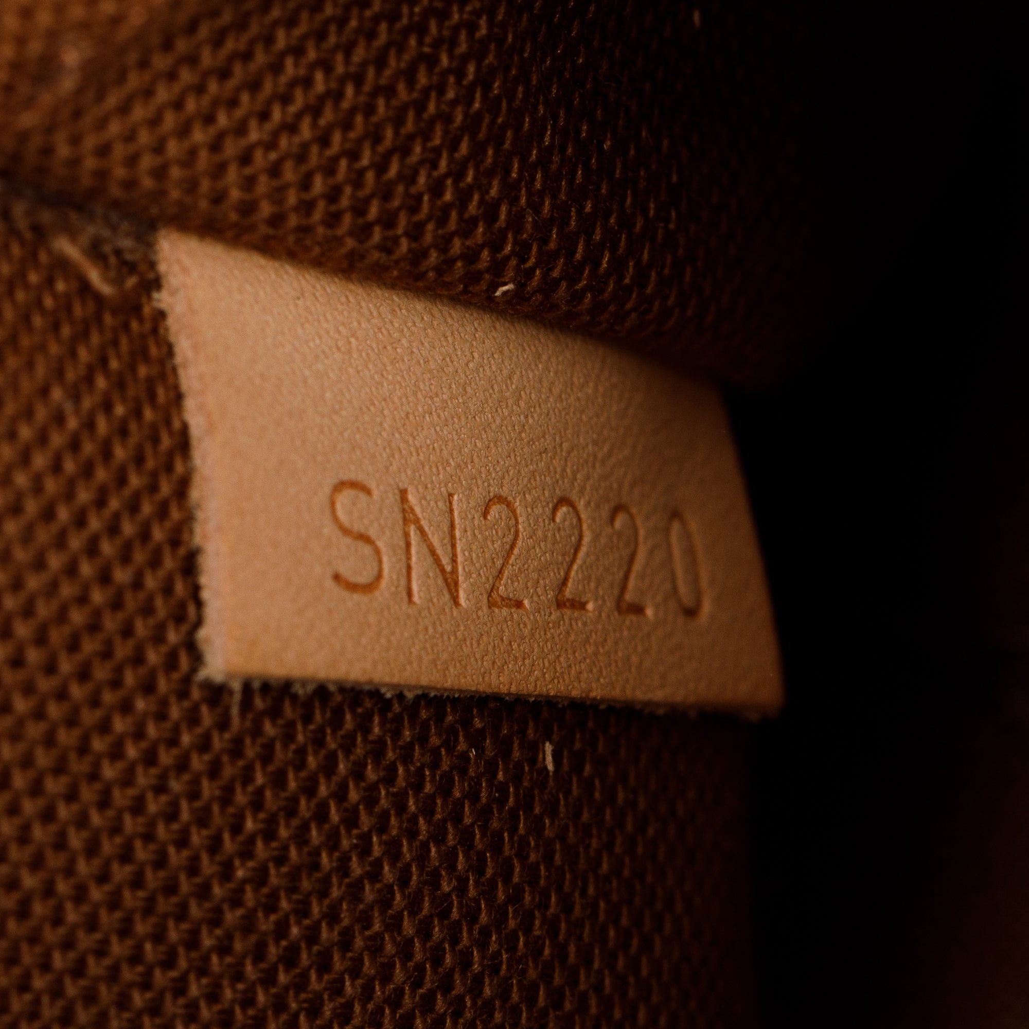 Louis Vuitton 2020 Monogram Alma BB w/ Strap, Box & Receipt