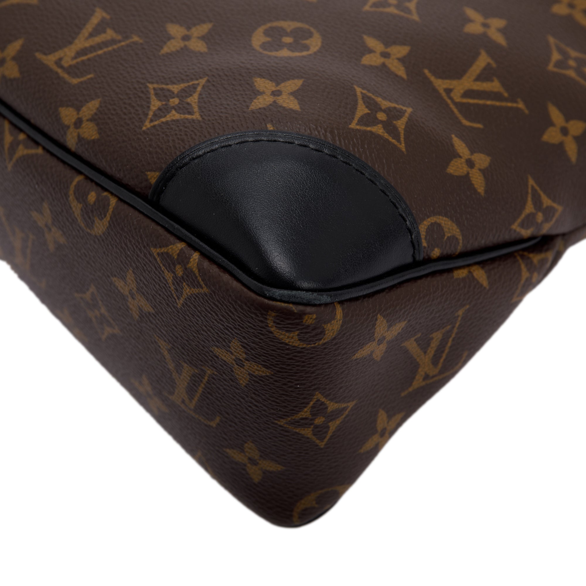 Louis Vuitton 2020 Monogram Odeon MM
