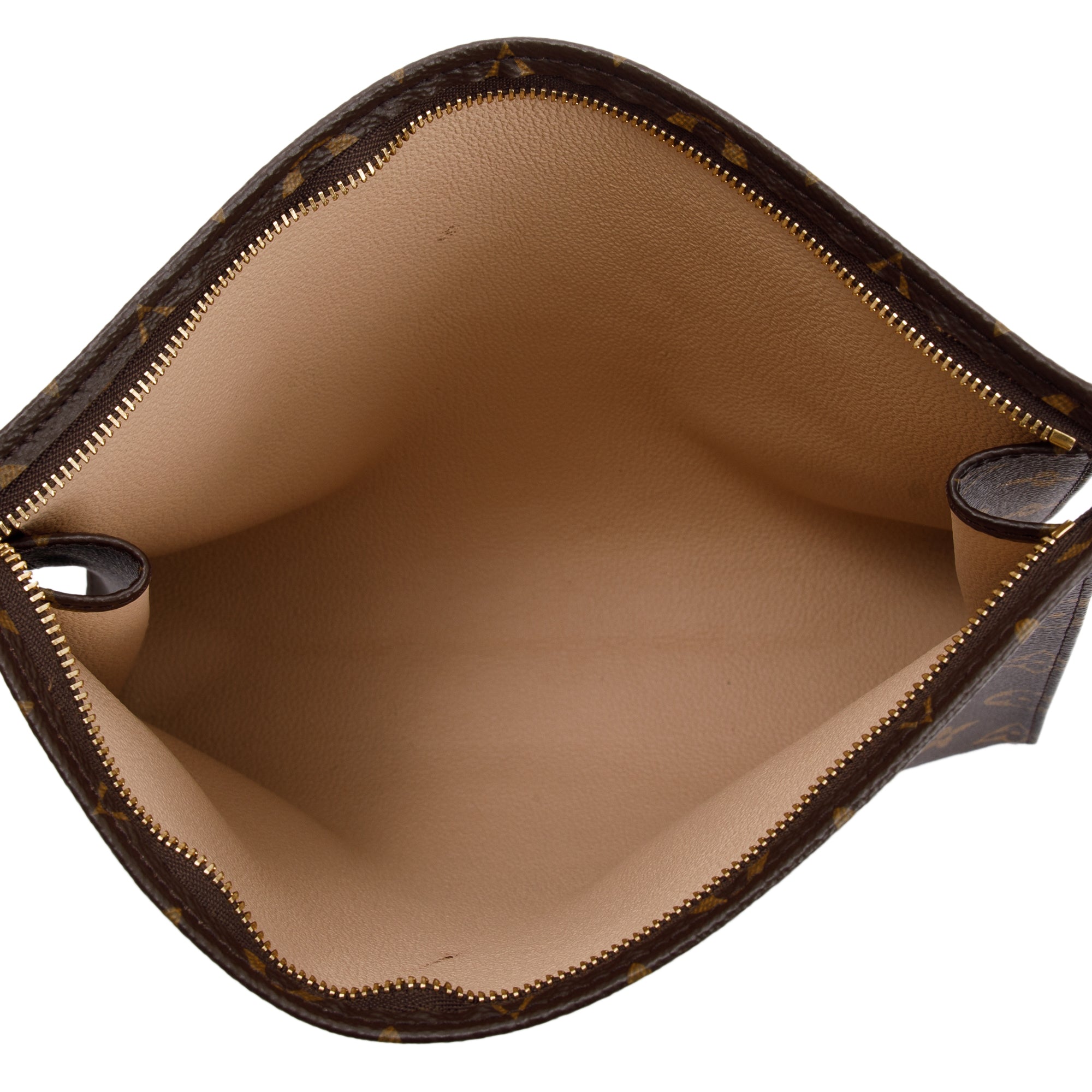 Louis Vuitton 2020 Monogram Toiletry Pouch 26