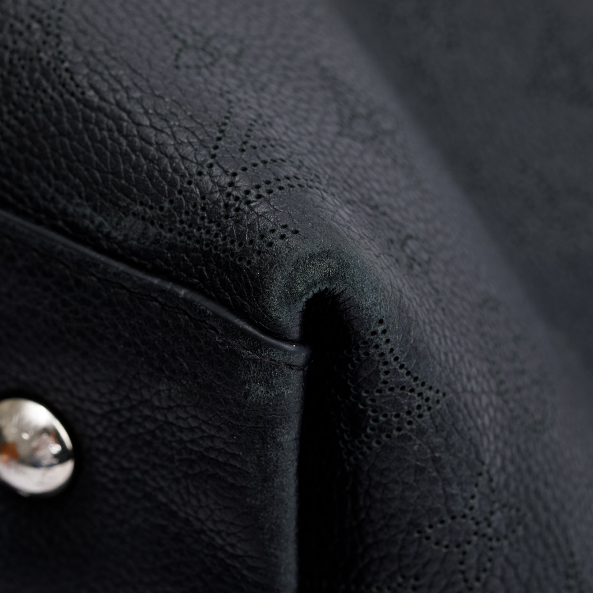 Louis Vuitton 2021 Black Monogram Mahina Carmel Hobo Bag