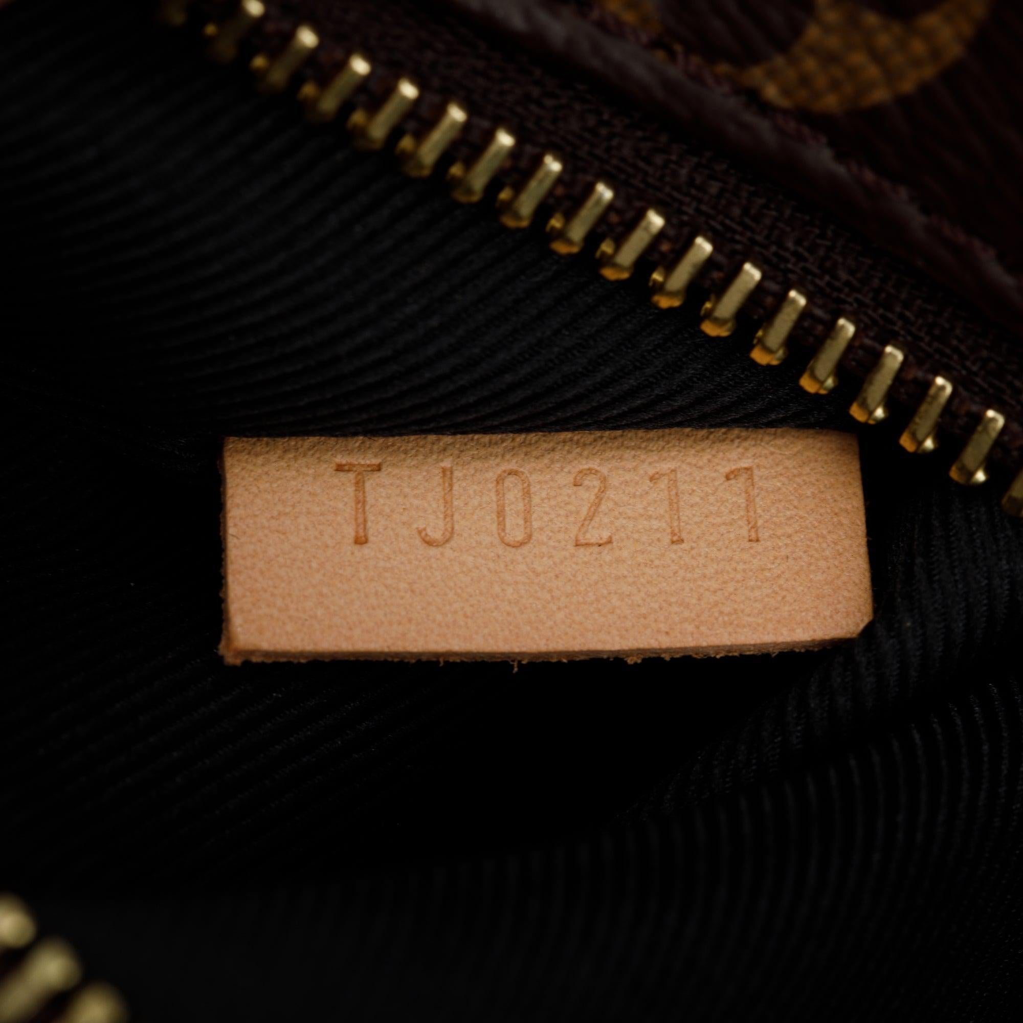 Louis Vuitton 2021 Monogram Bumbag MM