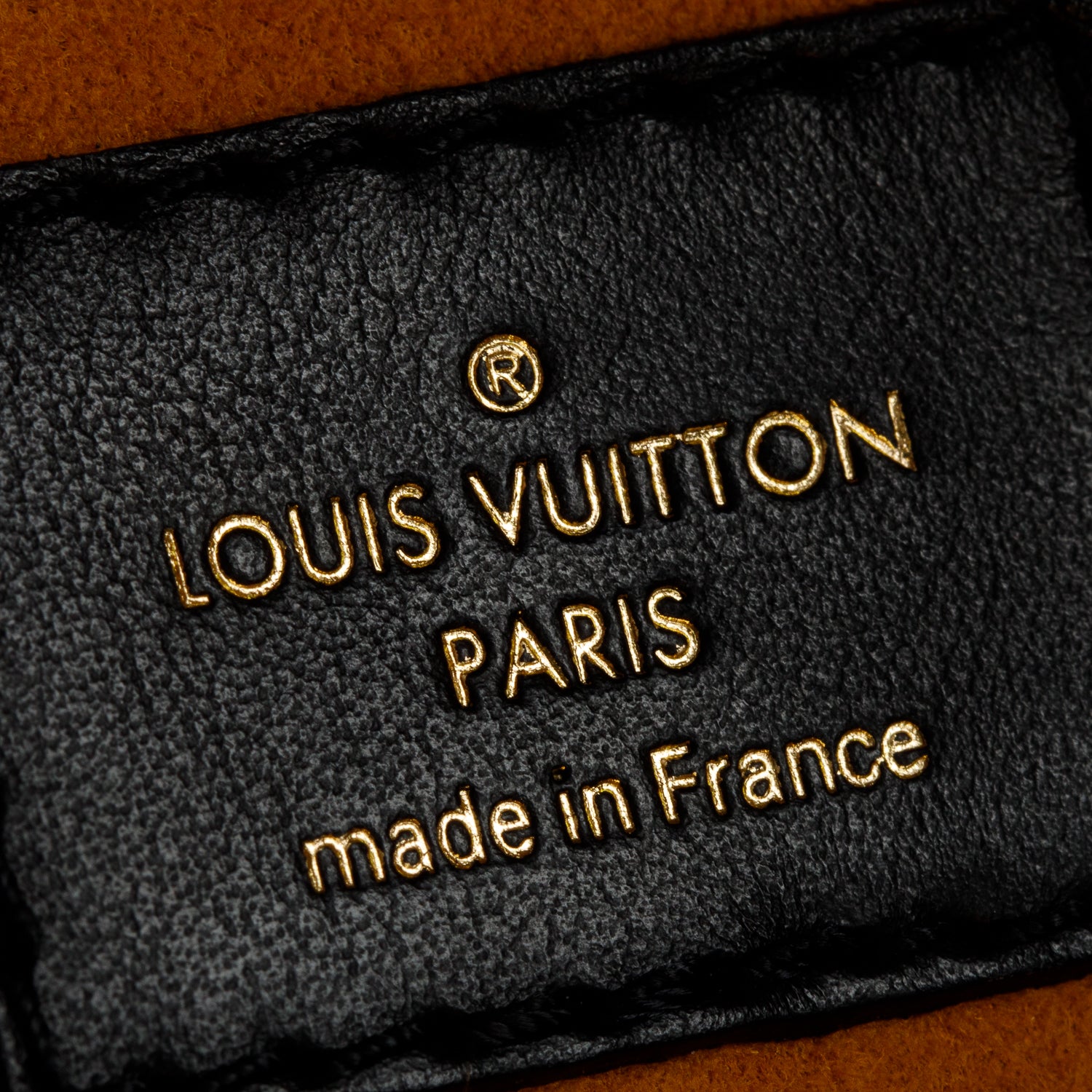 Louis Vuitton 2022 Black Calf Monogram Tufting On My Side MM Tote w/ Strap & Receipt