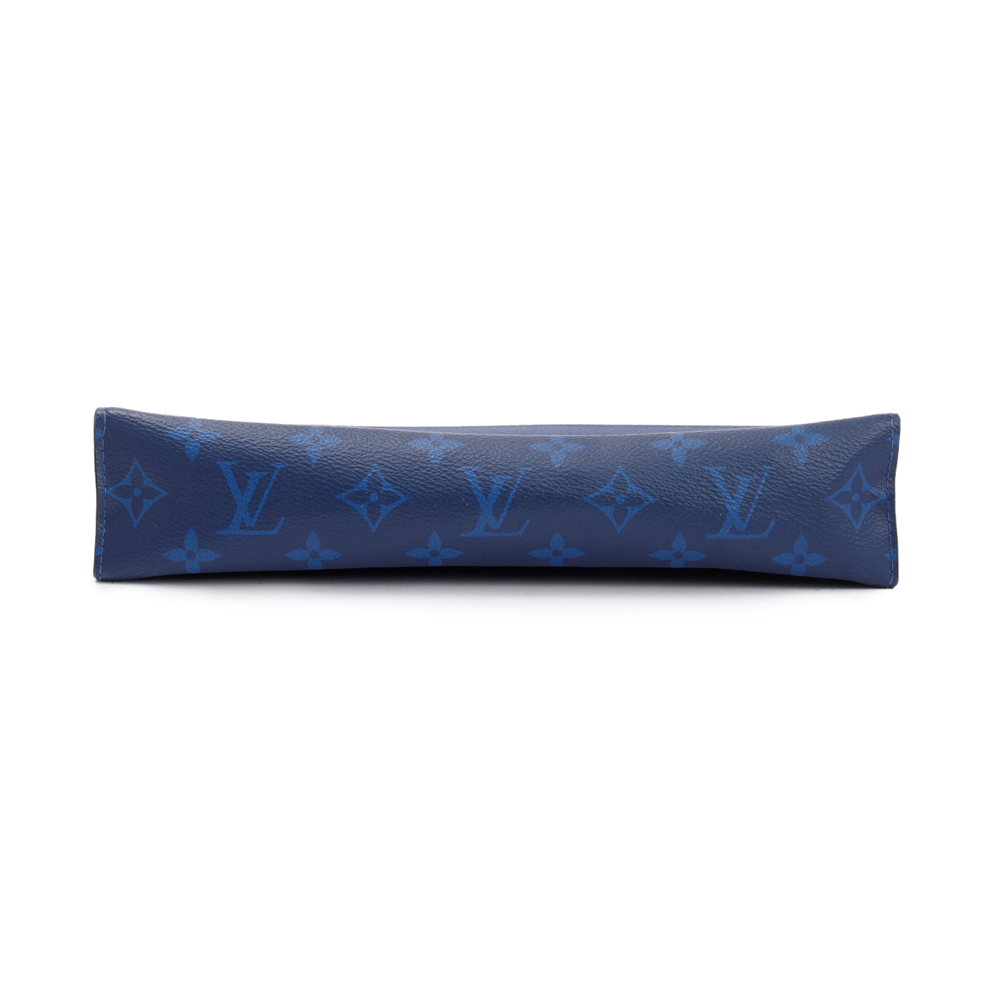 Louis Vuitton 2022 Blue Taigarama Pochette Voyage MM