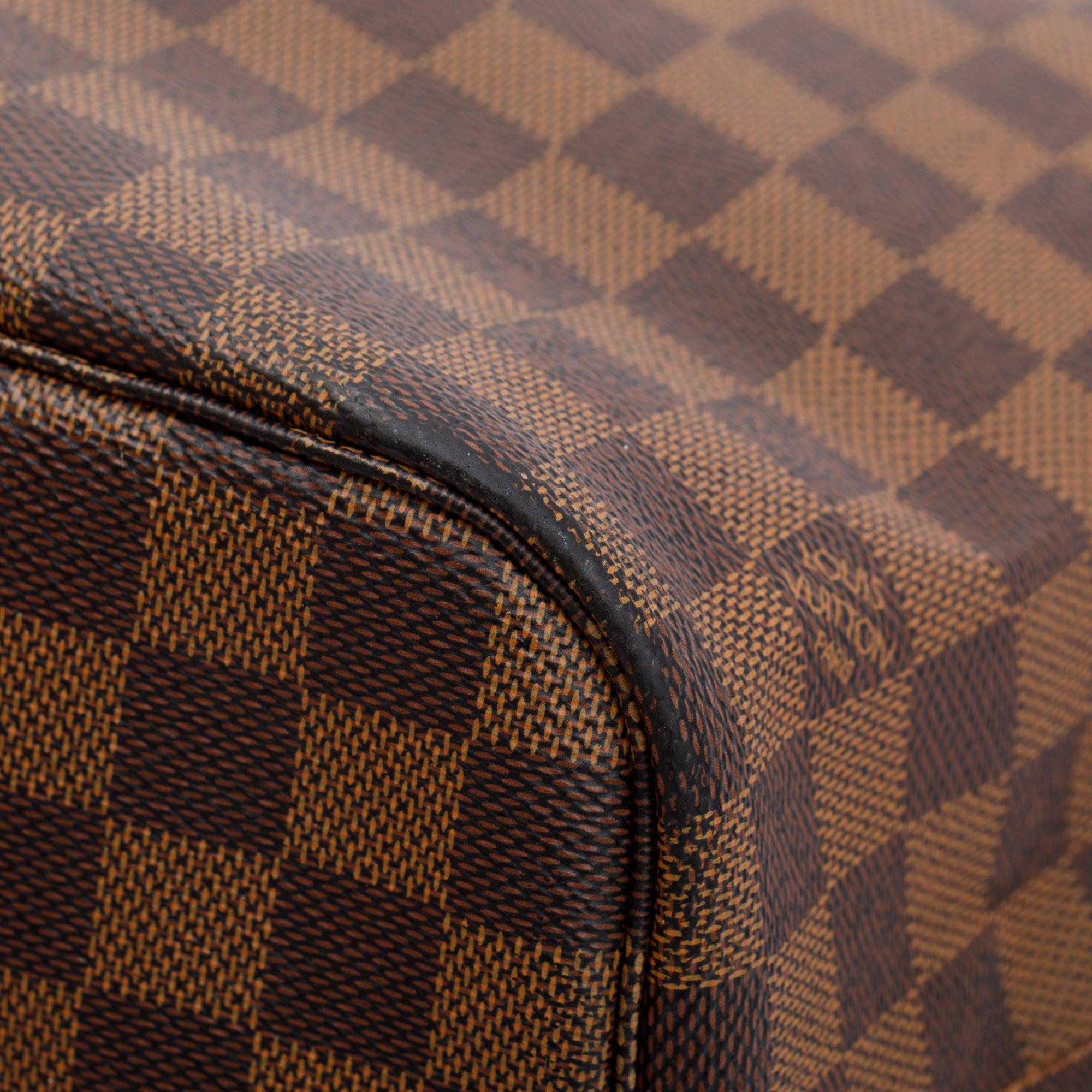 Louis Vuitton 2022 Damier Ebene Neverfull MM w/ Box & Receipt