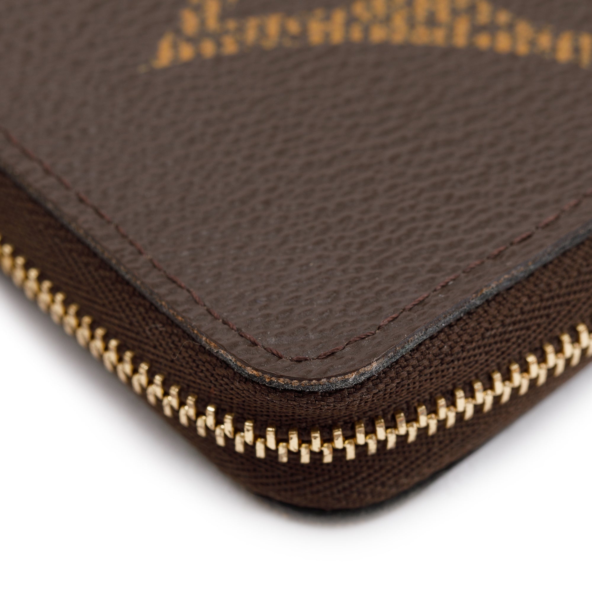 Louis Vuitton 2022 Giant Monogram Zippy Coin Purse