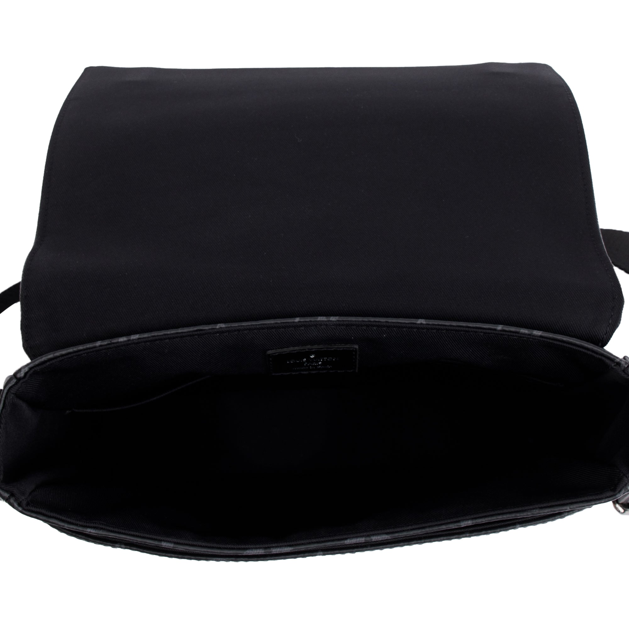 Louis Vuitton 2022 Monogram Eclipse District PM Bag w/ Box