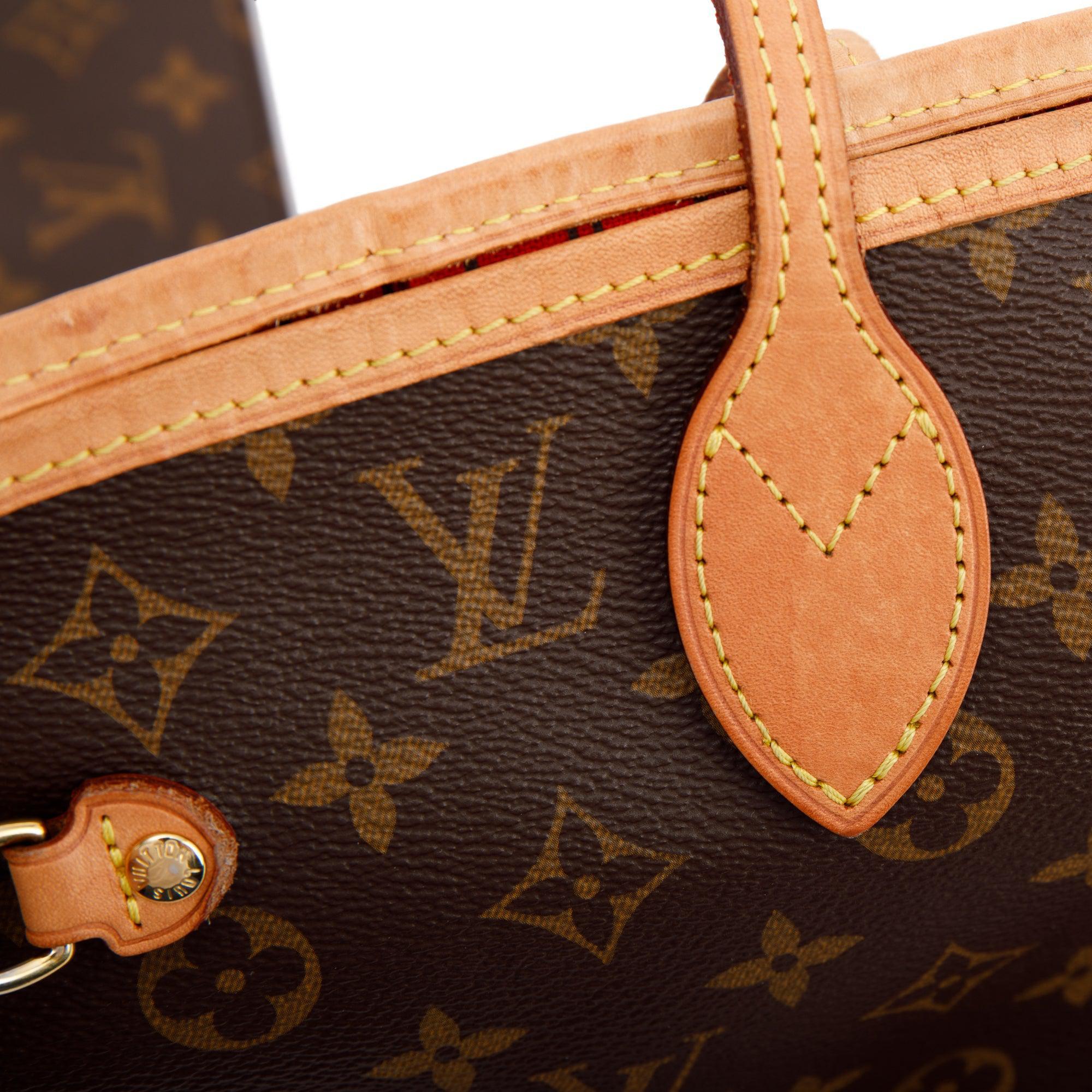 Louis Vuitton 2022 Monogram Neverfull MM w/ Pouch
