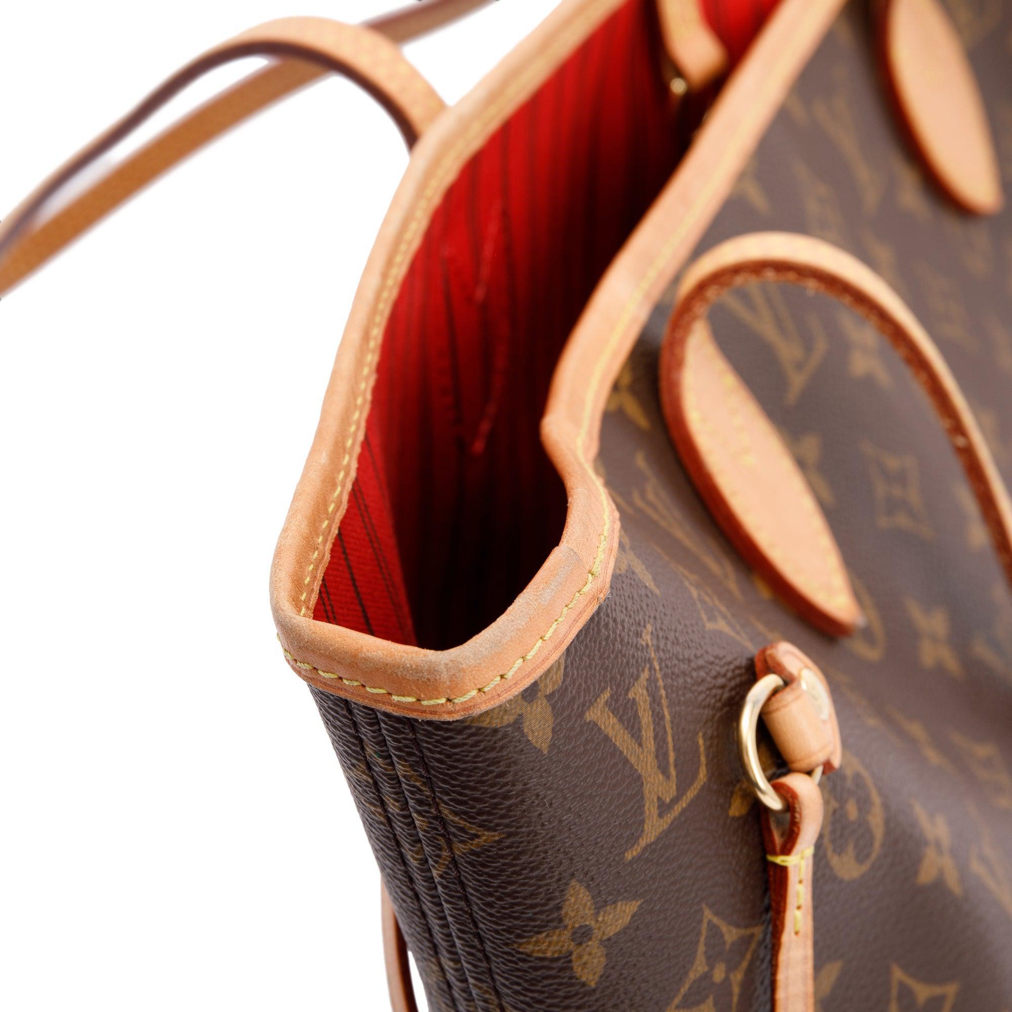 Louis Vuitton 2022 Monogram Neverfull MM w/ Pouch