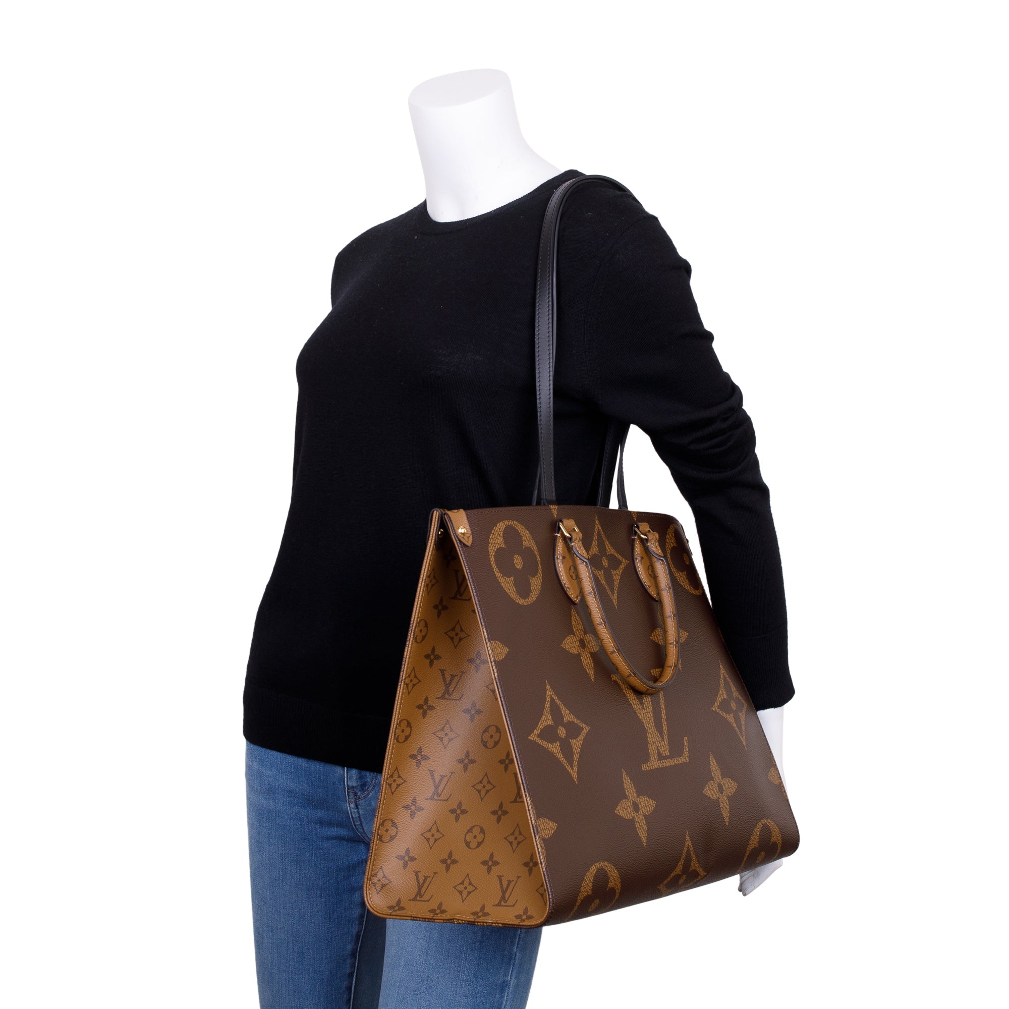 Louis Vuitton 2022 Monogram Onthego GM w/ Box