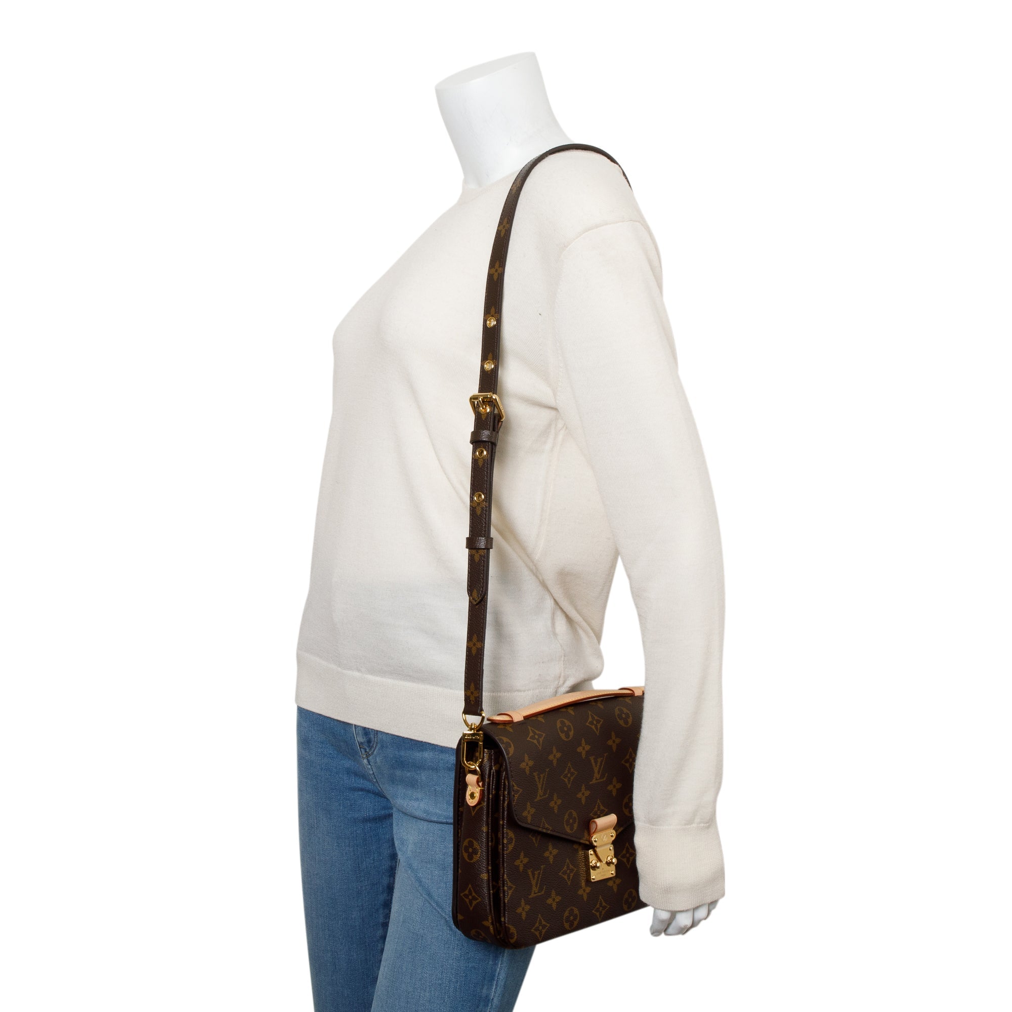 Louis Vuitton 2022 Monogram Pochette Metis