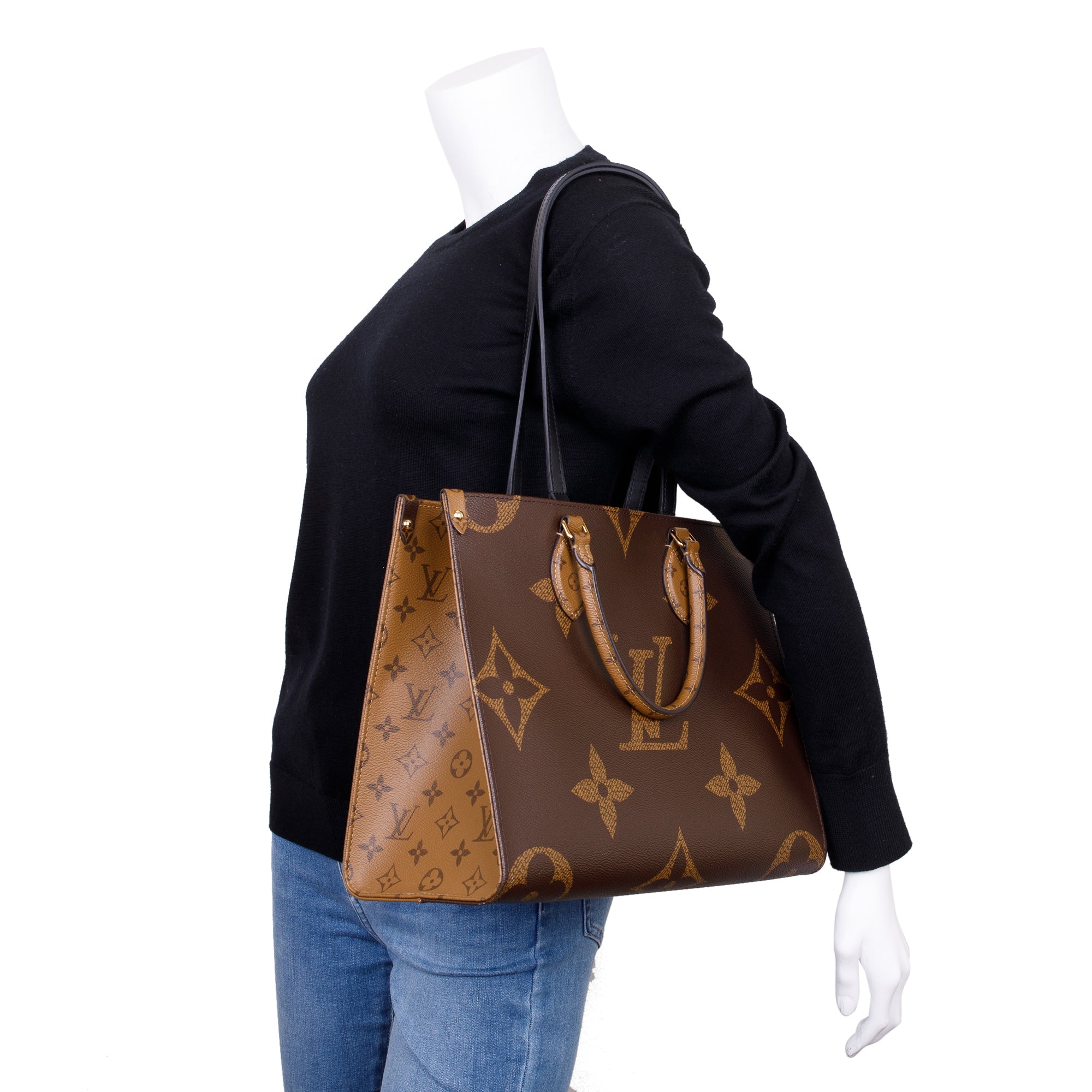 Louis Vuitton 2022 Monogram Reverse OnTheGo MM