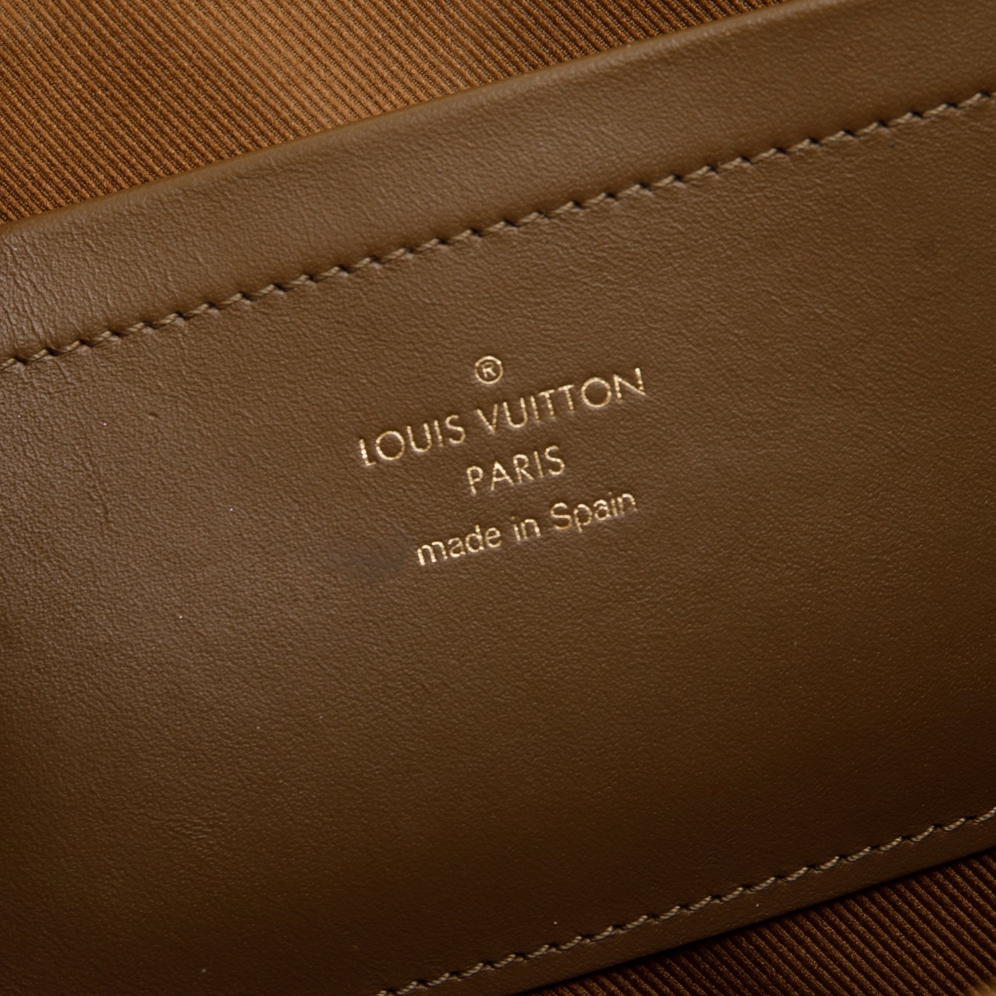 Louis Vuitton 2022 Monogram Utility Crossbody Bag – Oliver Jewellery