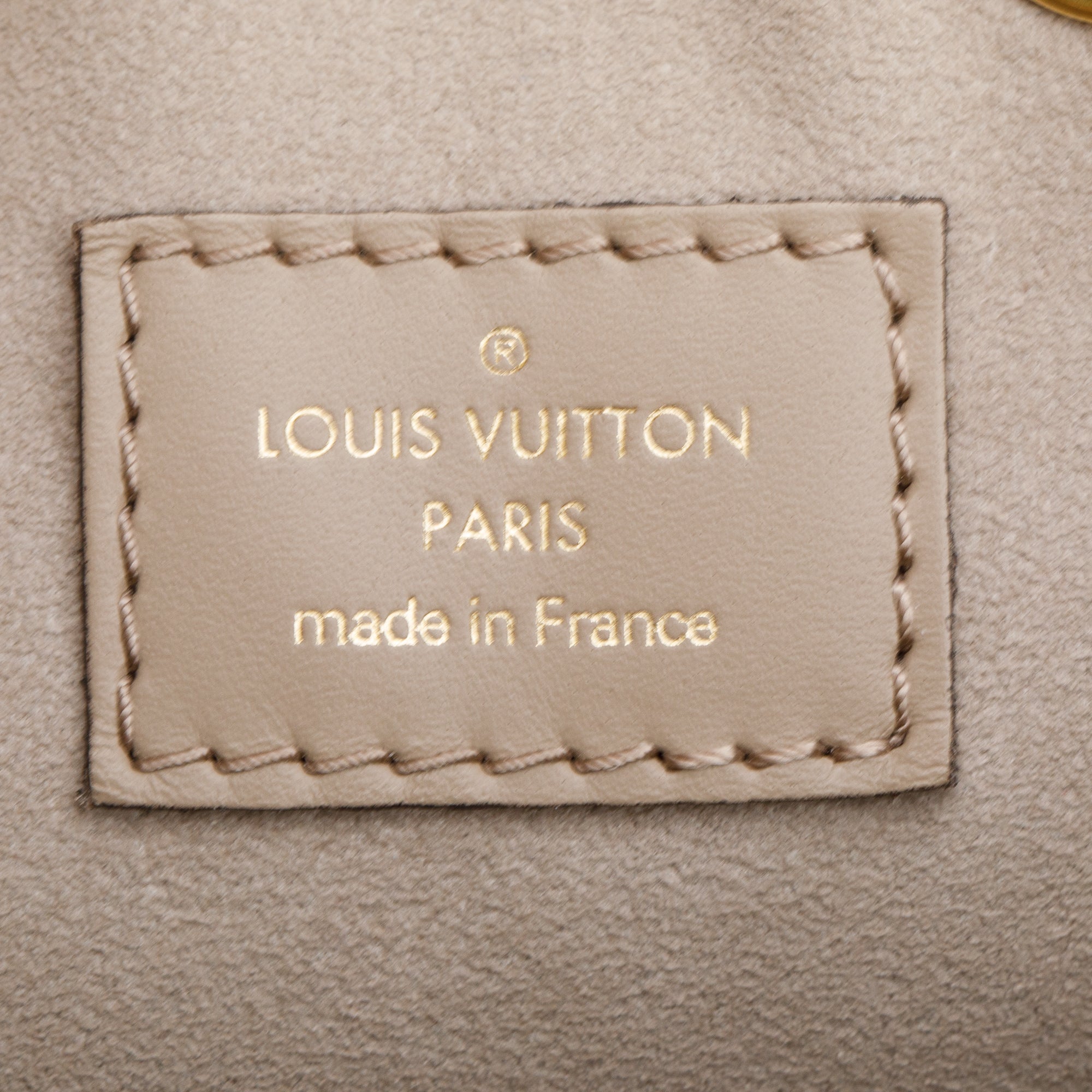 Louis Vuitton 2023 Dove/Creme Bicolor Monogram Empreinte Leather Neonoe MM w/ Pouch