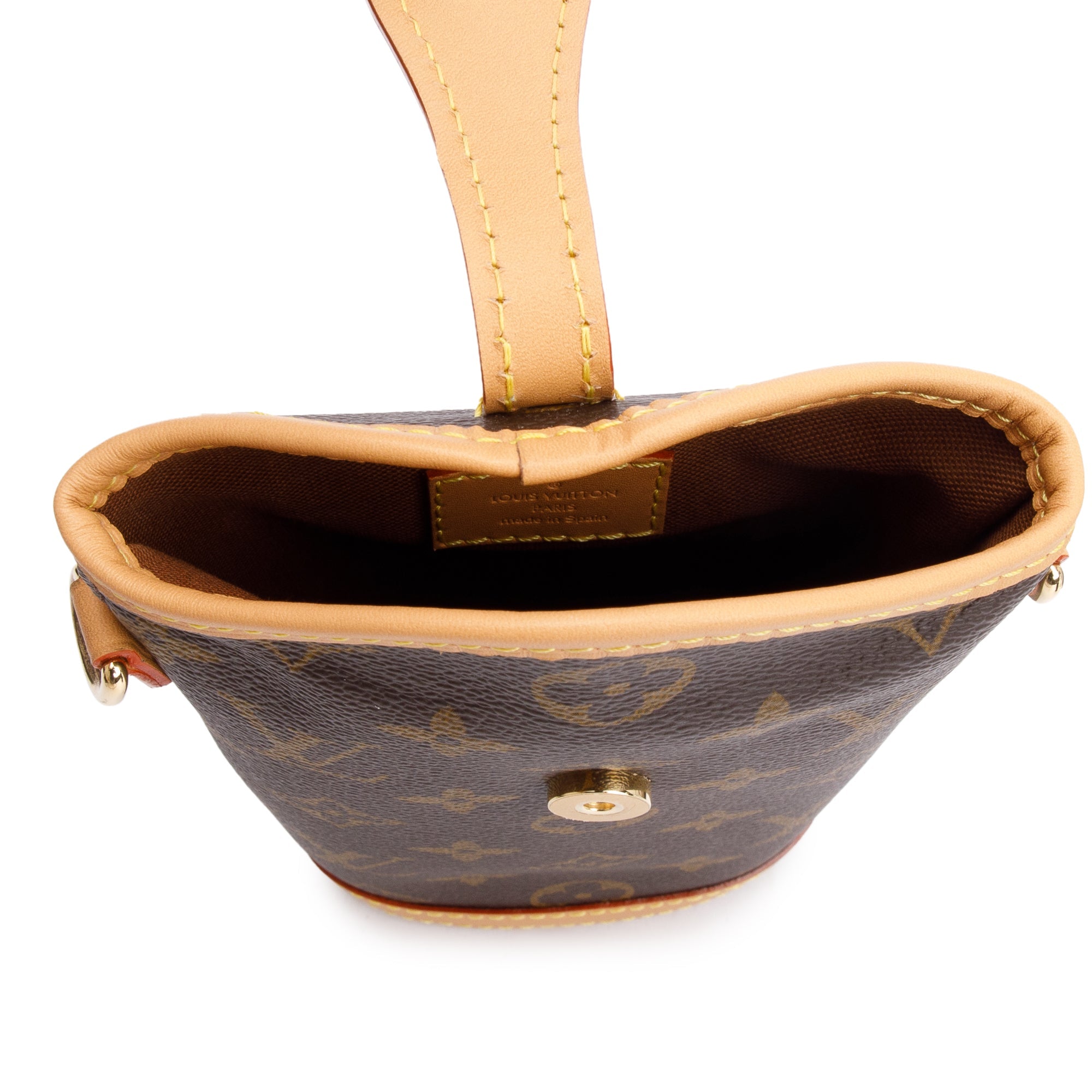 Louis Vuitton 2023 Monogram Fold Me Pouch