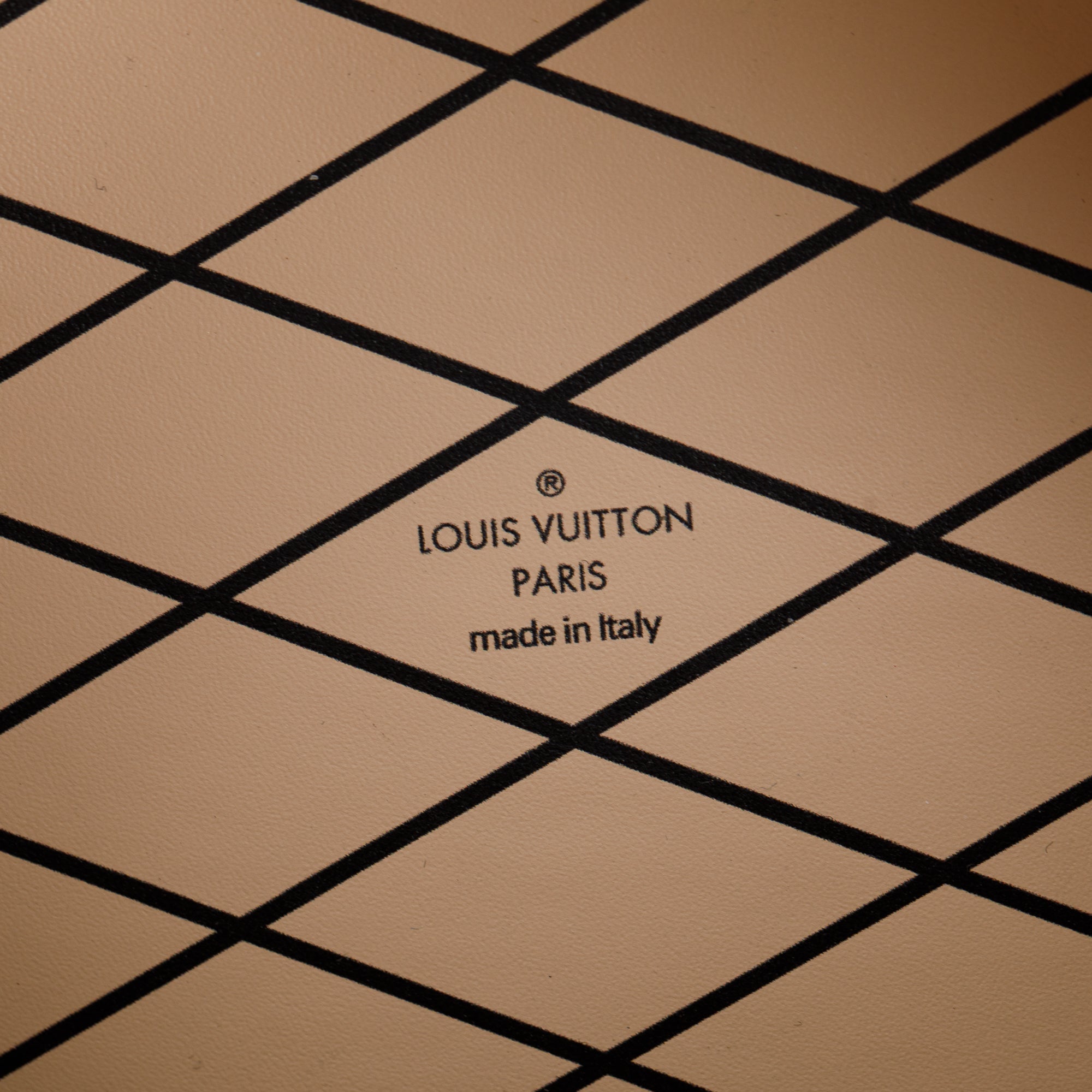Louis Vuitton 2023 Monogram Reverse Mini Boite Chapeau w/ Strap