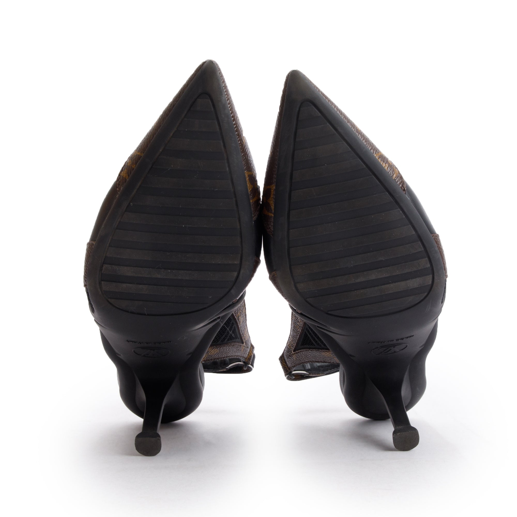 Louis Vuitton 2023 Monogram Trim Black Leather Rubber LV Archlight Pumps, Size 39 w/ Box