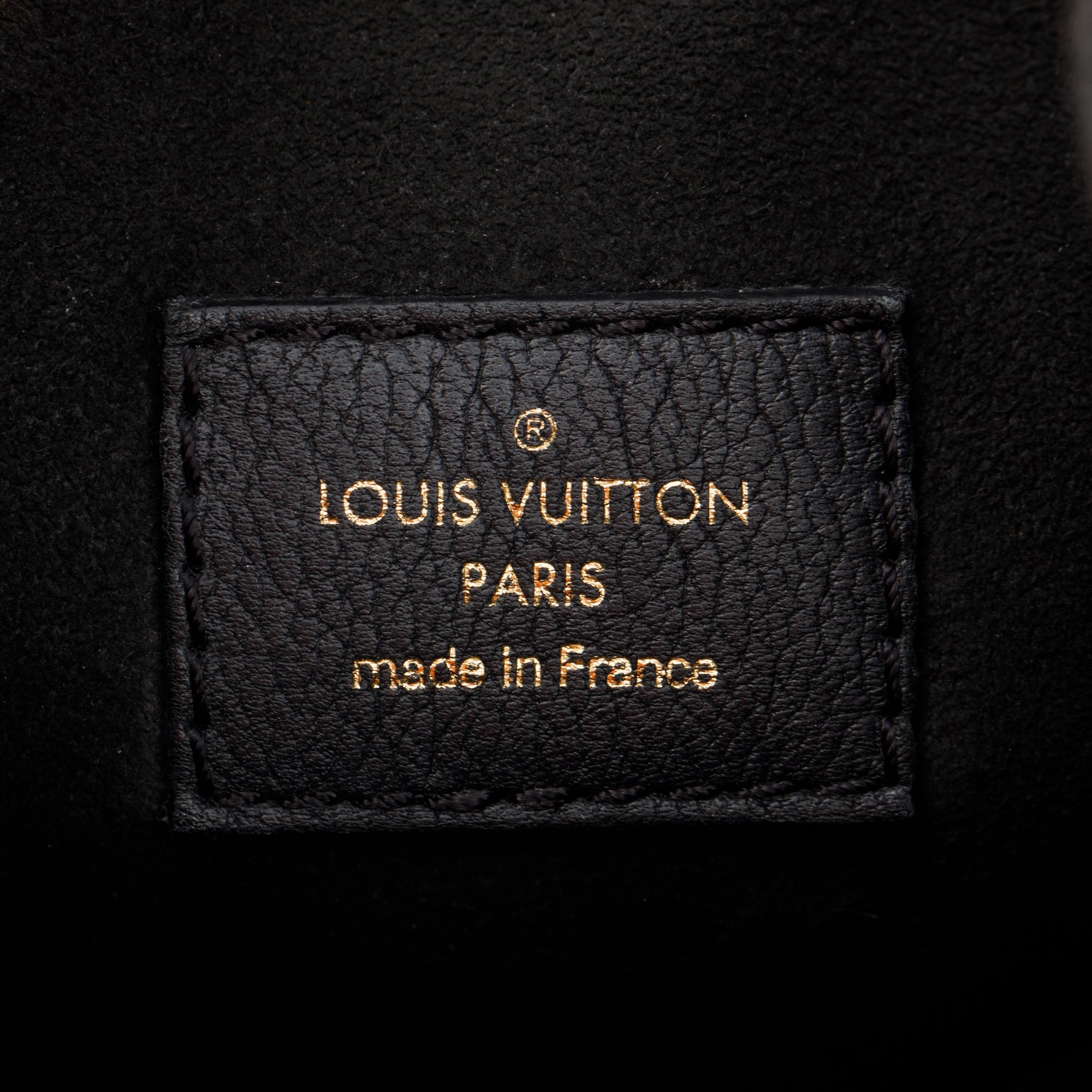 Louis Vuitton Black Calfskin Lockme Bucket Bag w/ Strap – Oliver