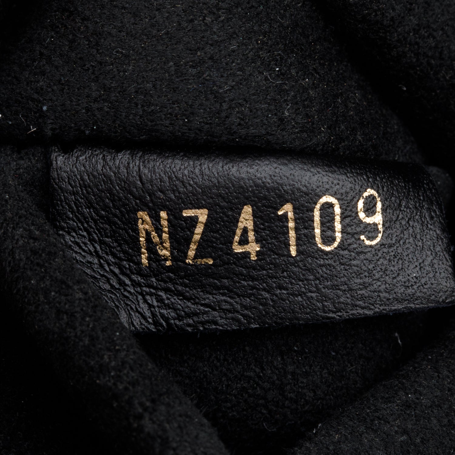 Louis Vuitton Black Cowhide Leather New Wave Chain Bag PM w/ Box