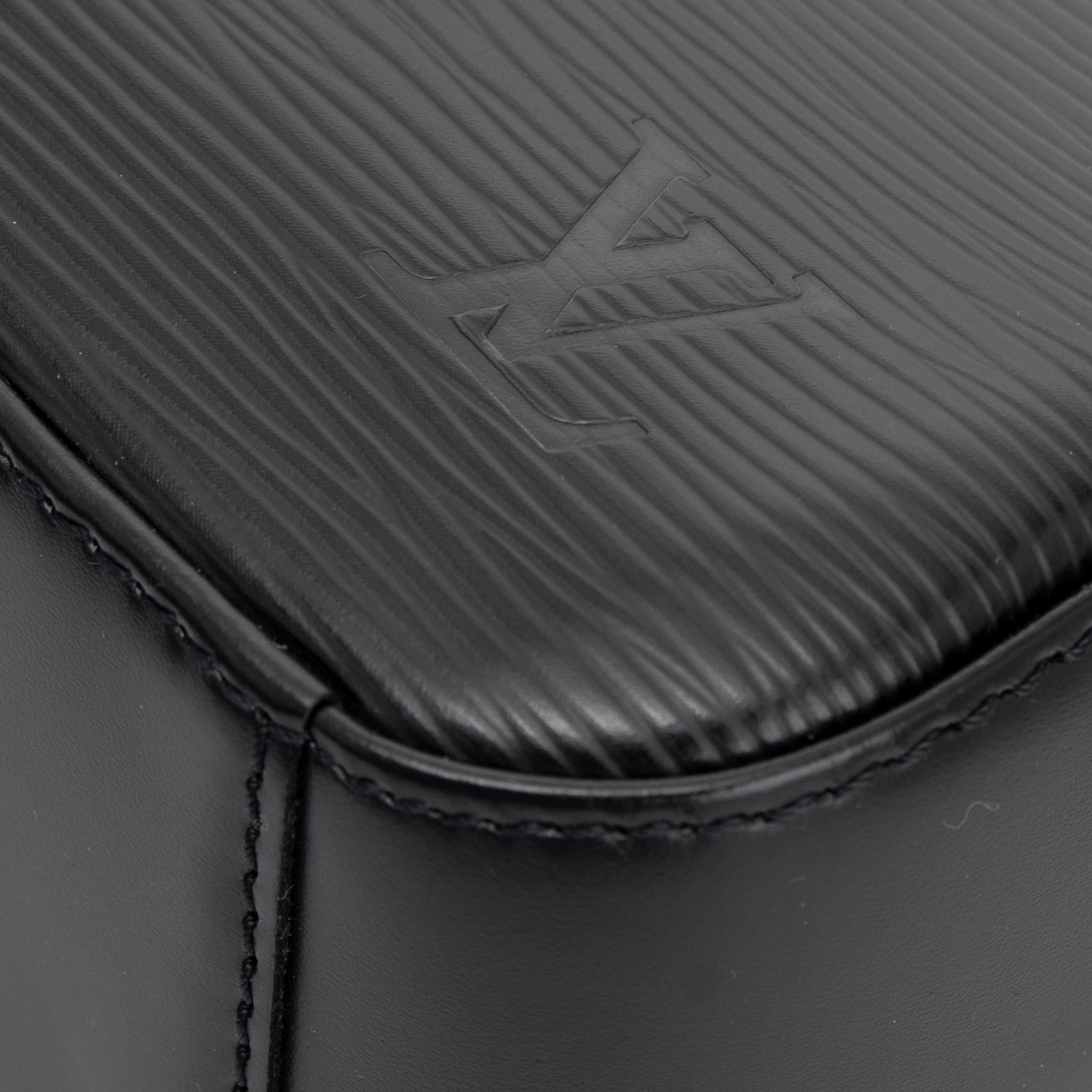 Louis Vuitton Black Epi Jasmin Bag