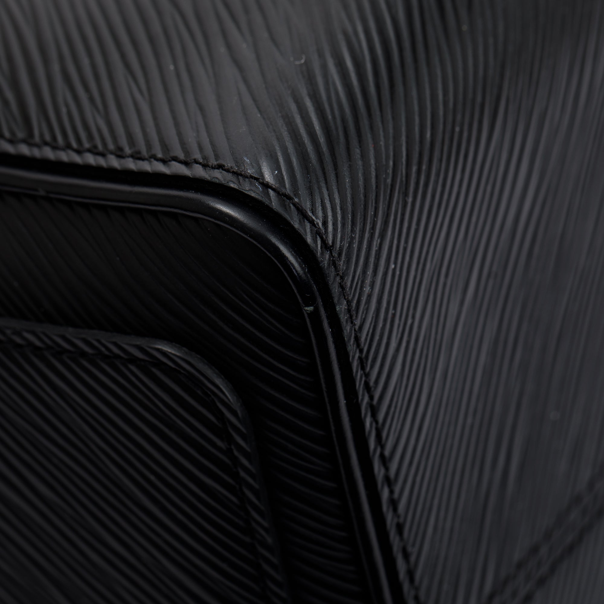 Louis Vuitton Black Epi Leather Speedy Bandouliere 25 w/ Strap