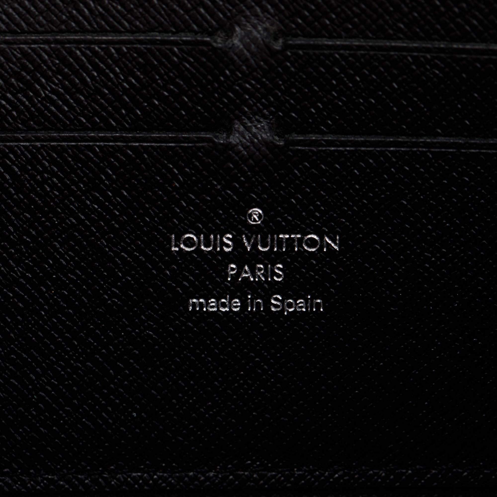Louis Vuitton Black Epi Zippy Wallet