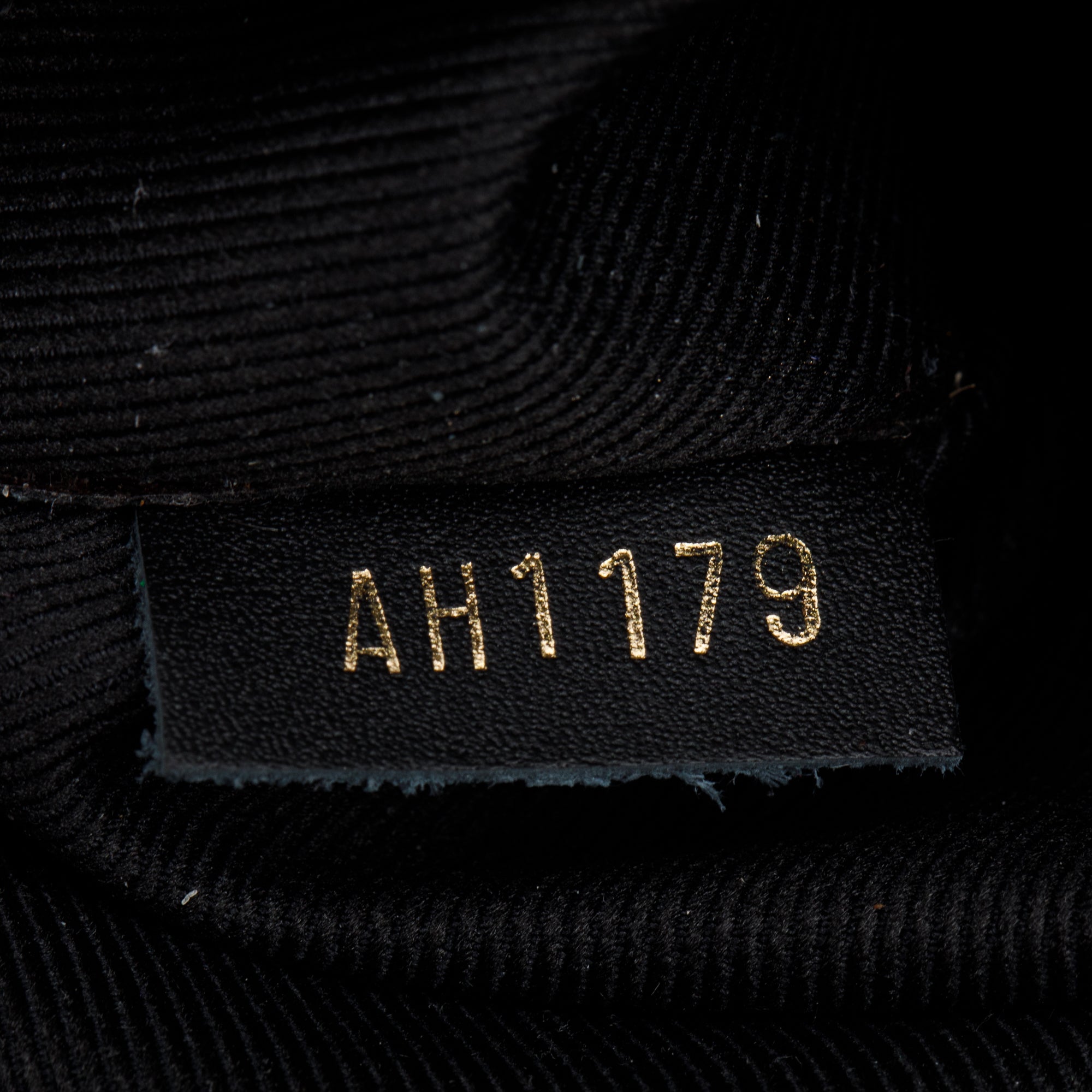 Louis Vuitton Black Leather Trim Monogram Saintonge Bag w/ Box