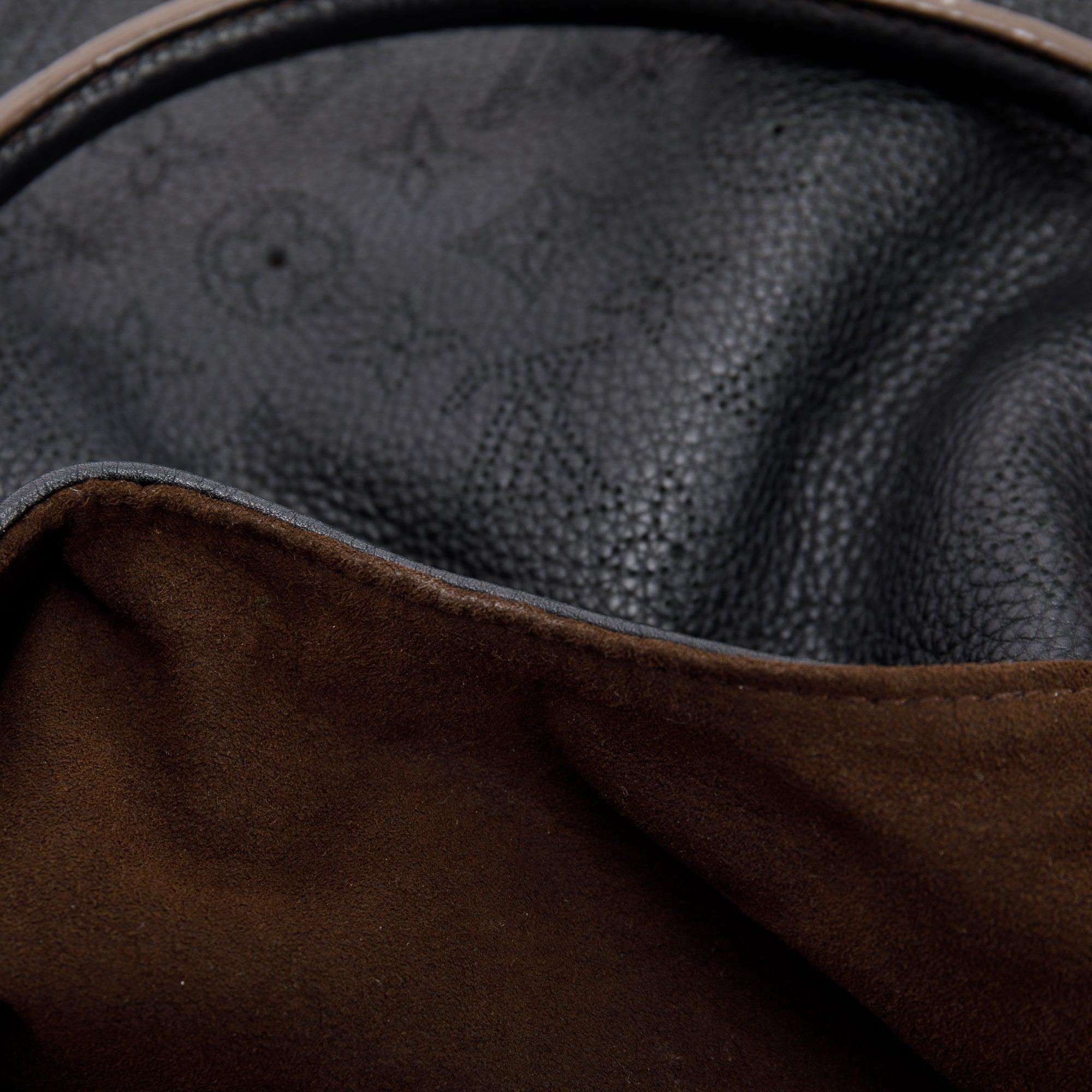 Louis Vuitton Black Mahina L Hobo
