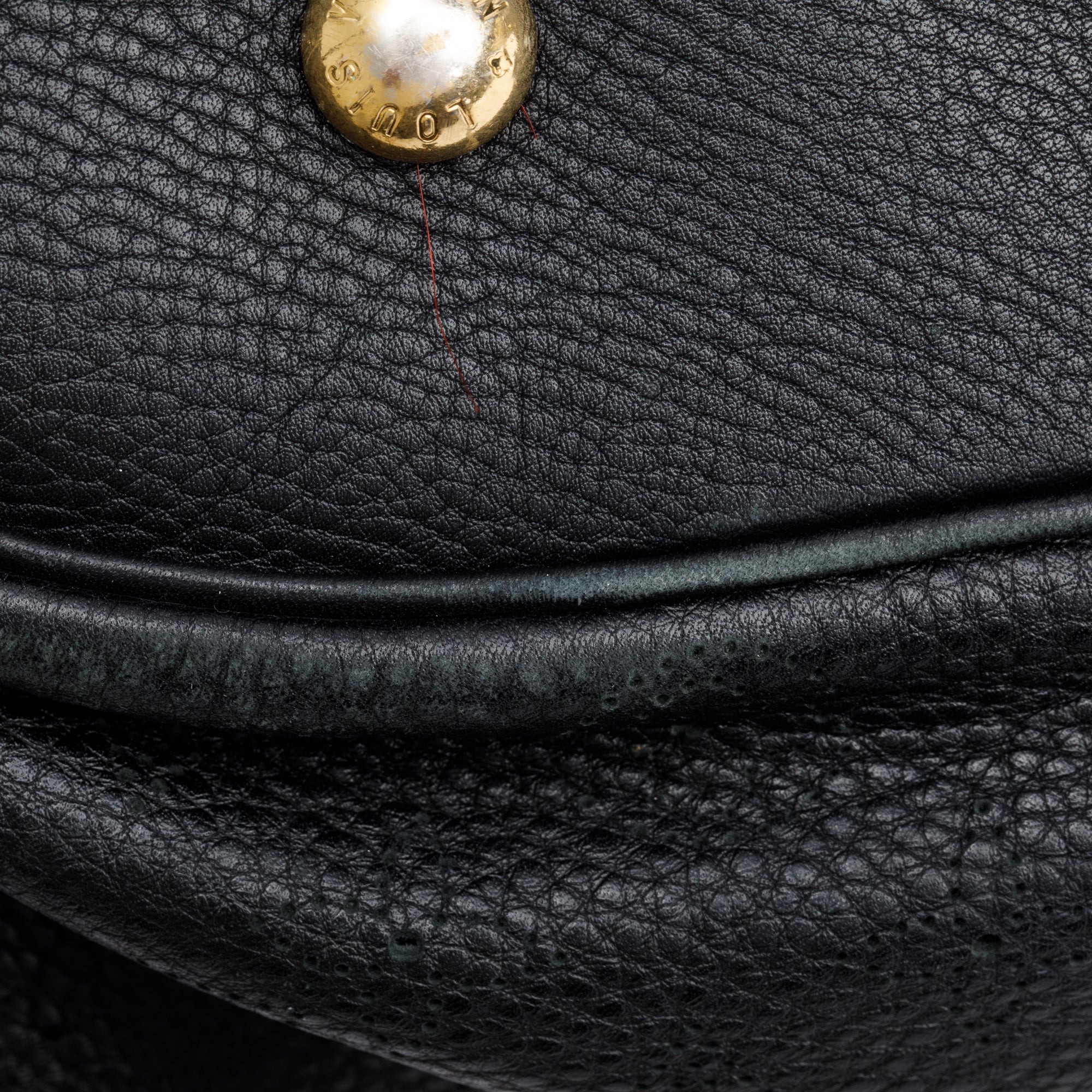 Louis Vuitton Black Mahina Leather XL Hobo