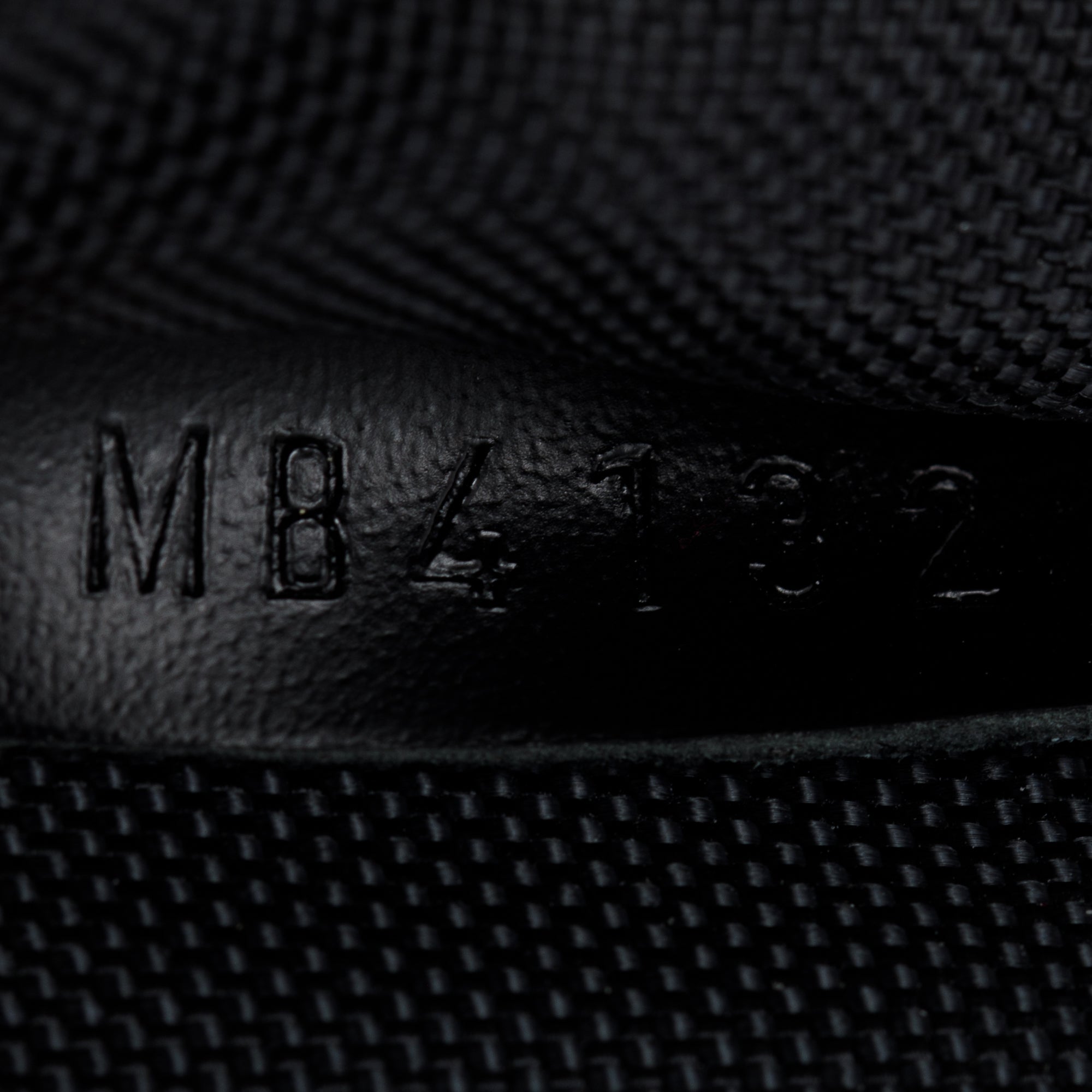 Louis Vuitton Black Taiga Leather Pegase 50