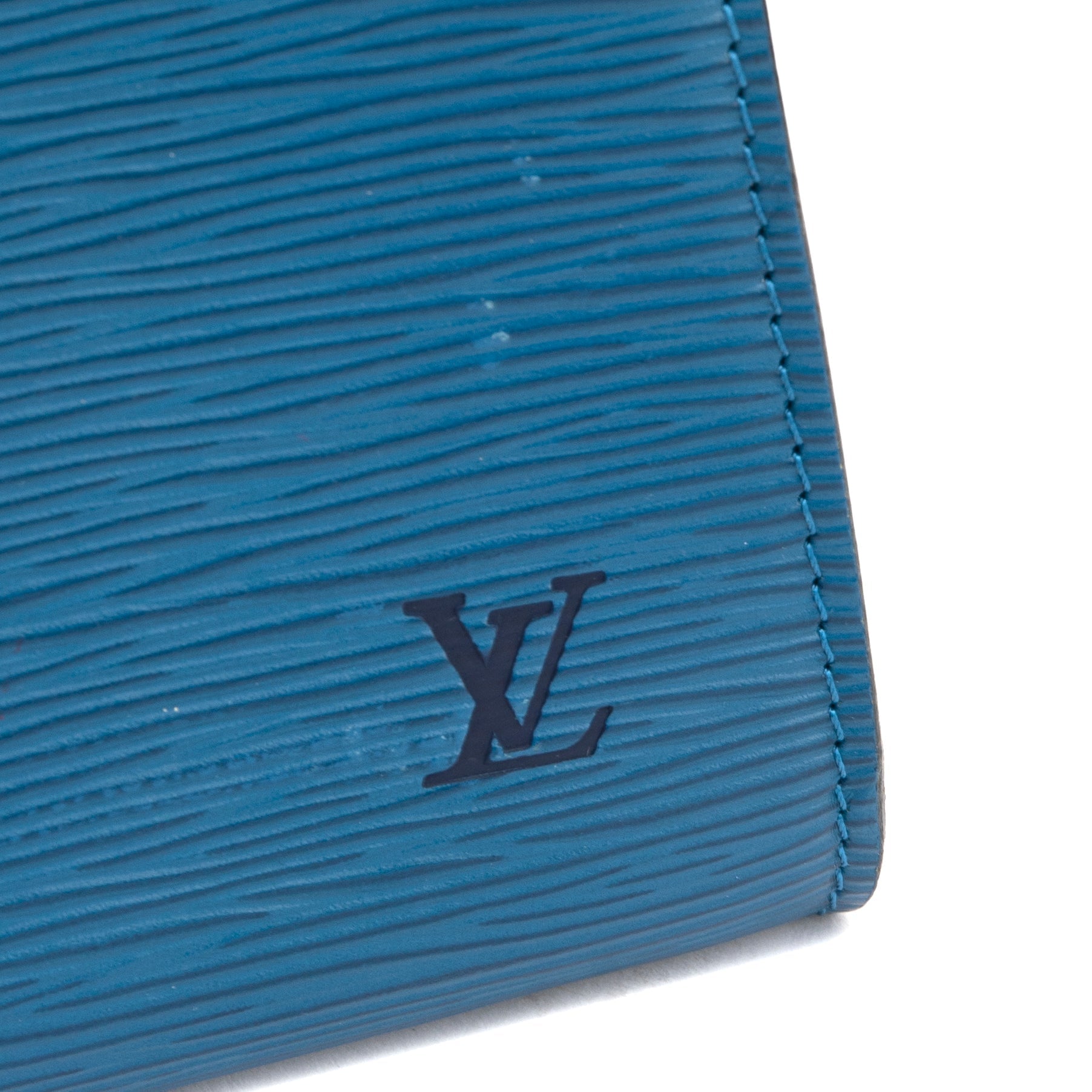 Louis Vuitton Blue Epi Pochette Accessoires 24 W/O Strap