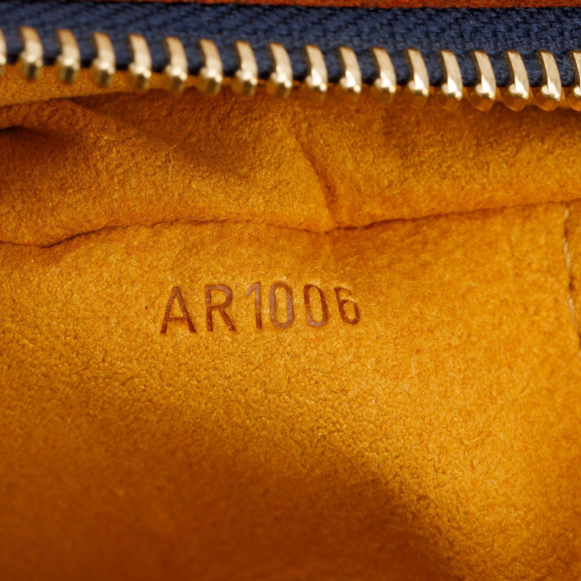 Louis Vuitton Blue Monogram Denim Raye Porte Espaule MM