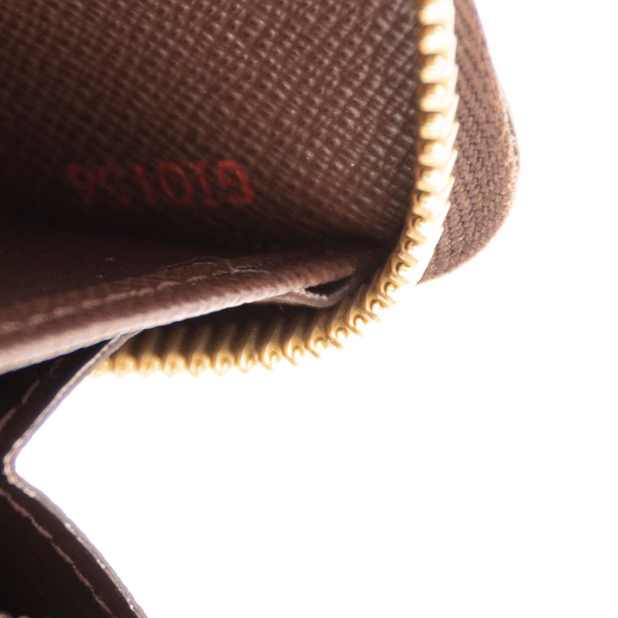 Louis Vuitton Damier Ebene Zippy Wallet