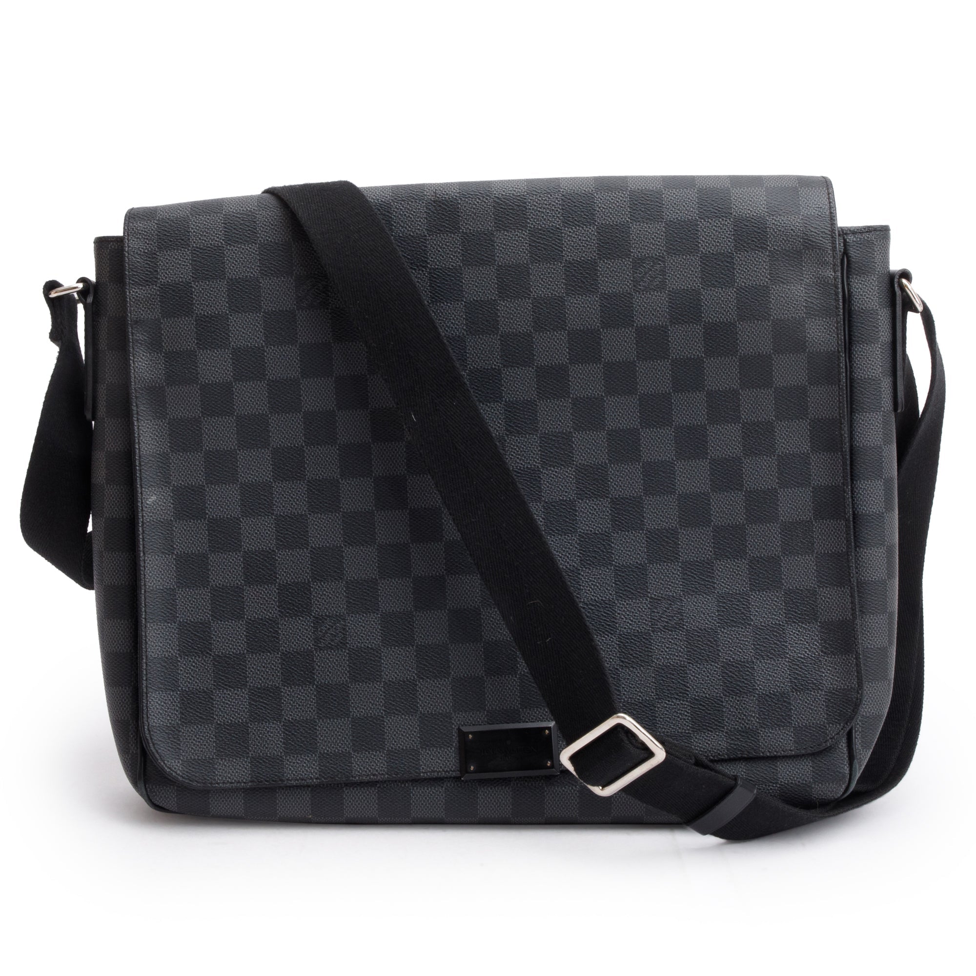 Louis Vuitton Damier Graphite District MM