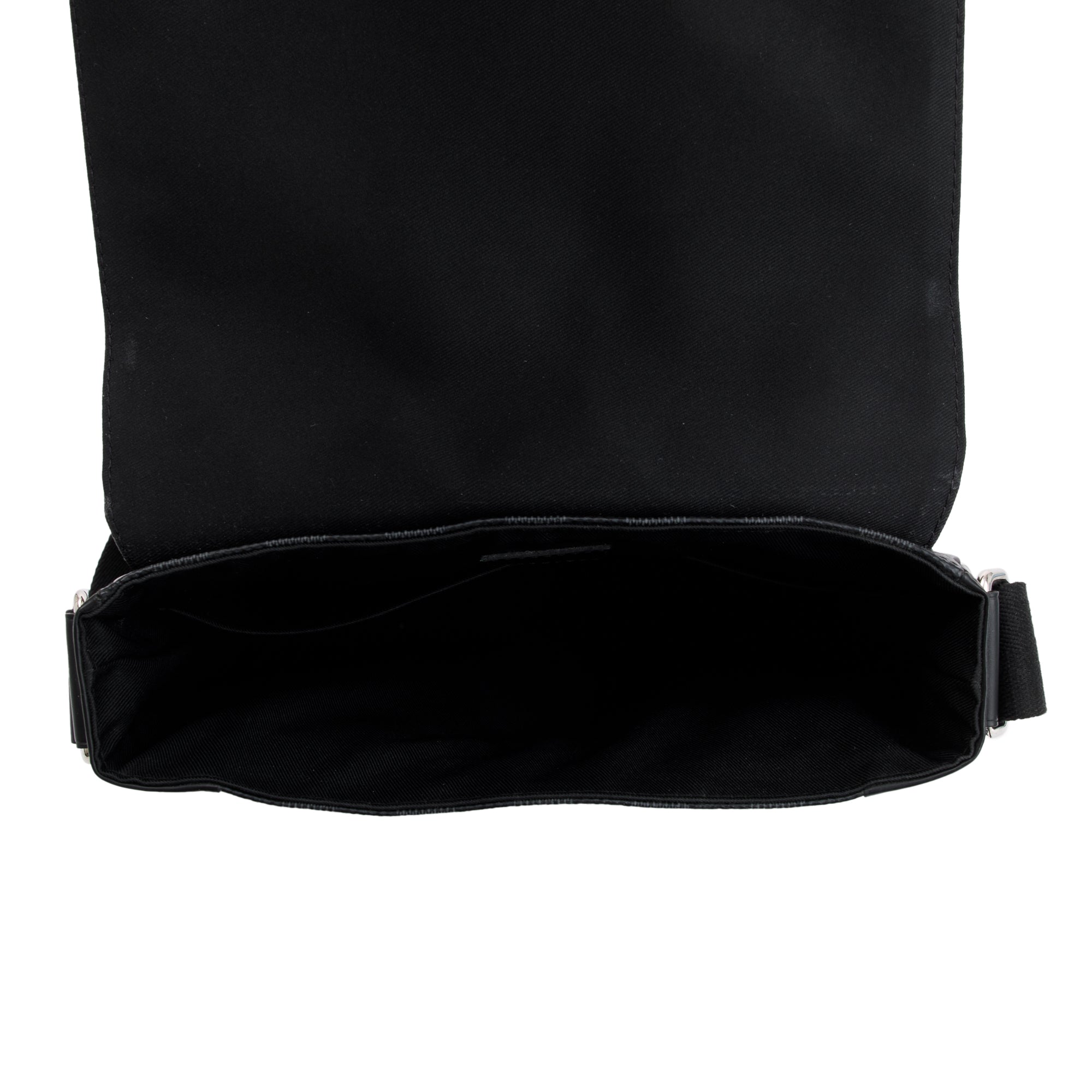 Louis Vuitton Damier Graphite District PM