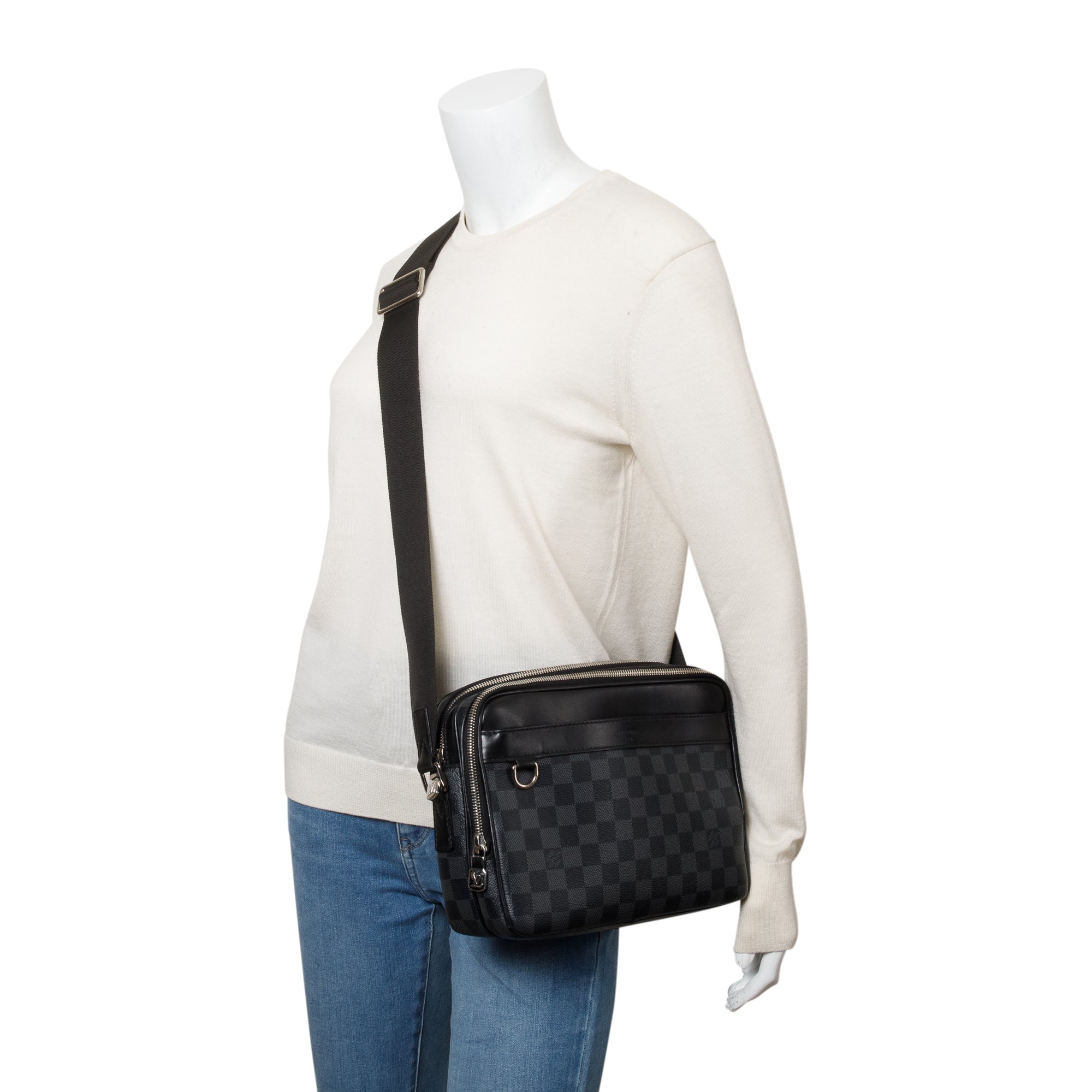 Louis Vuitton Damier Graphite Trocadero PM Messenger Bag