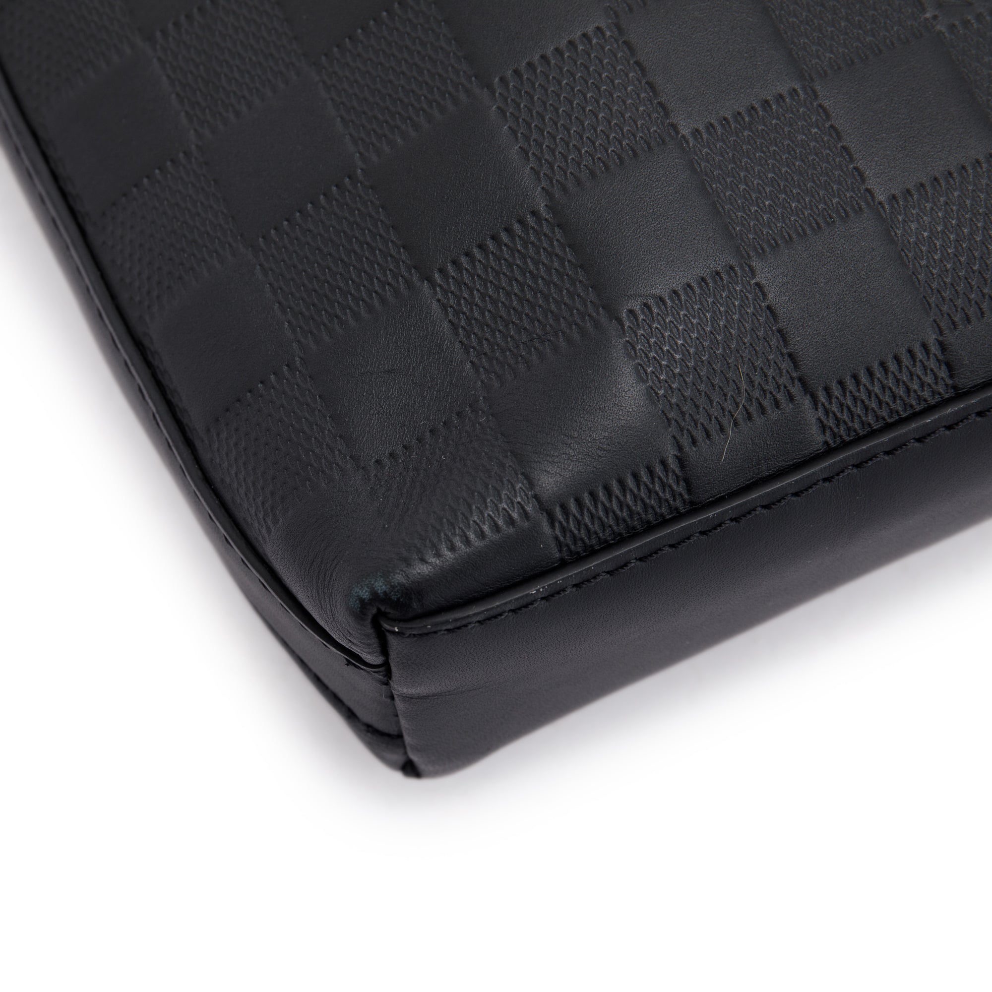 Louis Vuitton Damier Infini Discovery Messenger BB