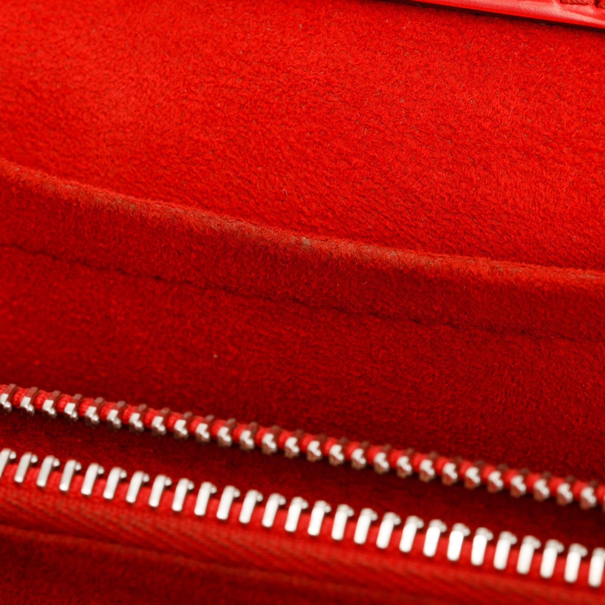 Louis Vuitton Epi Marly MM w/ Strap