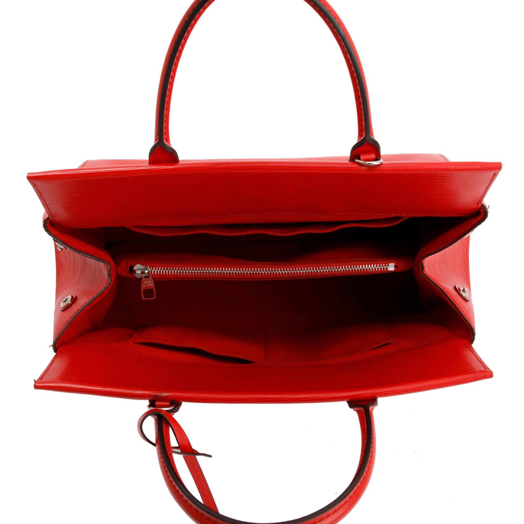 Louis Vuitton Epi Marly MM w/ Strap