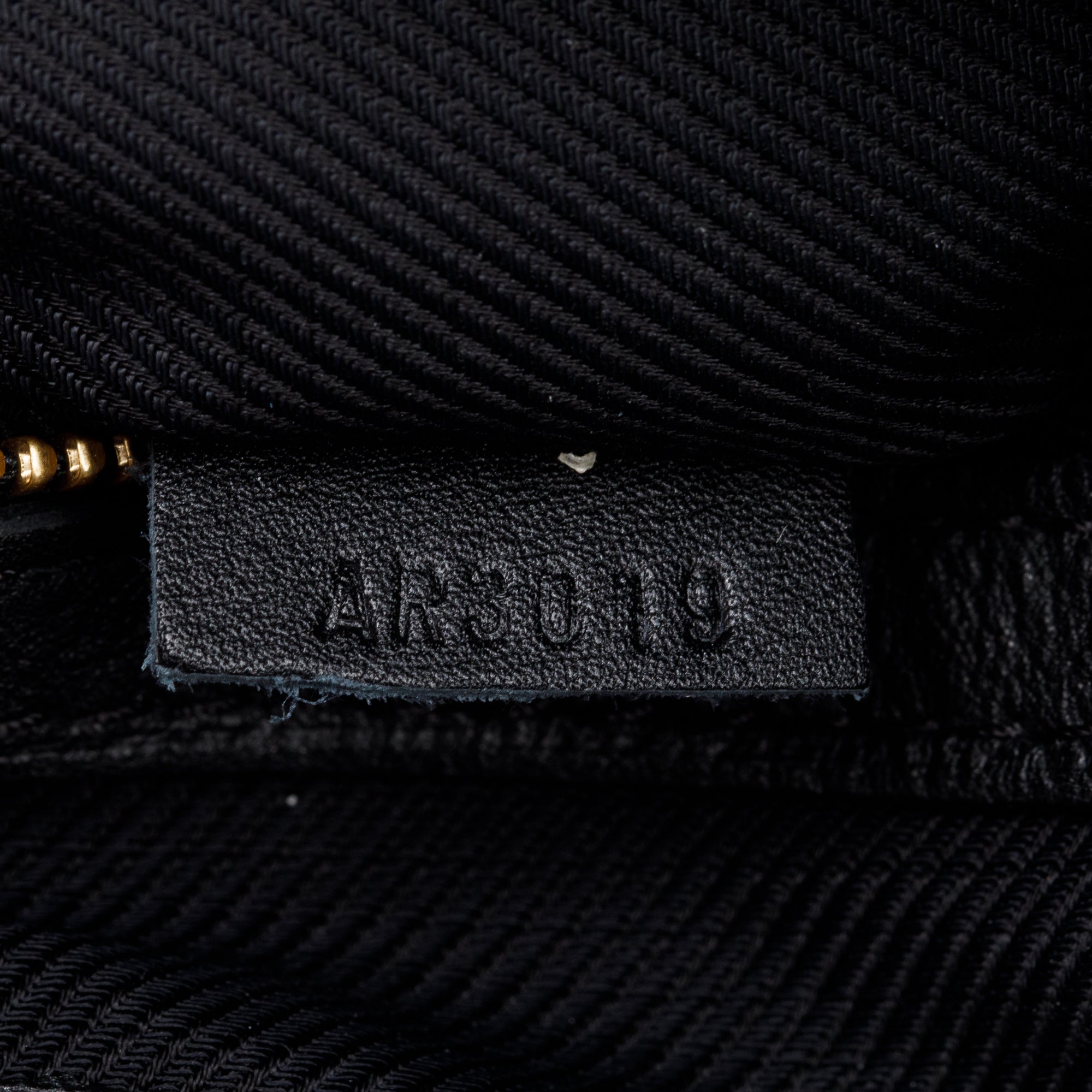 Louis Vuitton Limited Edition Cranberry Monogram Embossed Leather Jeu Neo Noe Bag