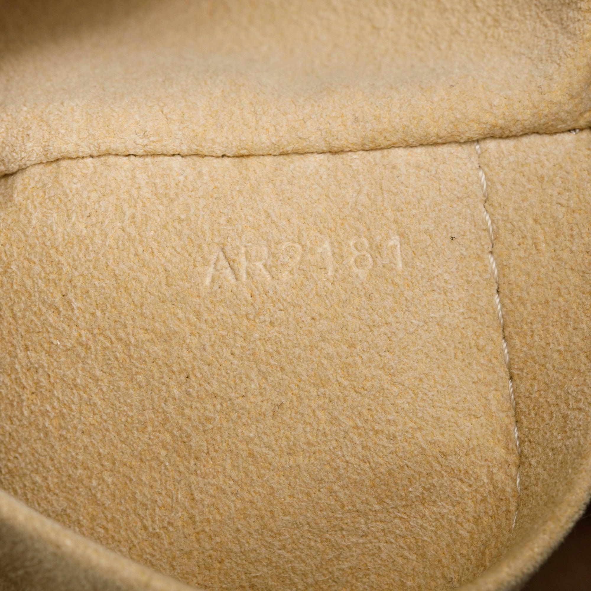 Louis Vuitton Monogram Artsy MM